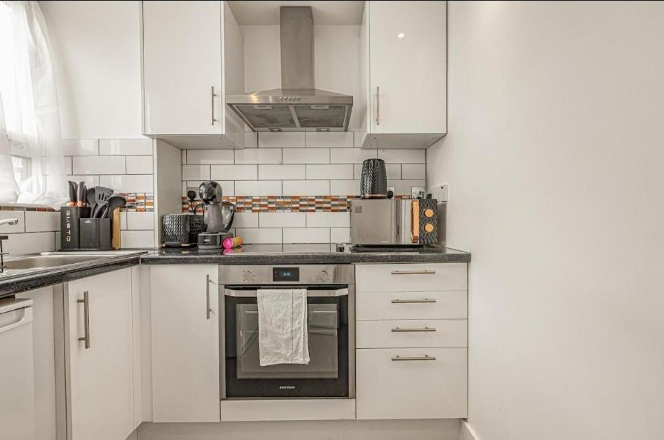Amazing Marina-overlooking 1bed Apartamento *