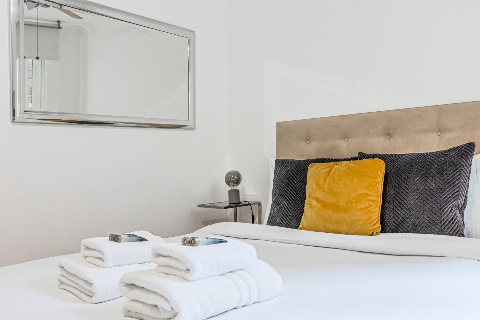 Stylish 1br Flat In Chelsea, 8 Min Tube Appartement