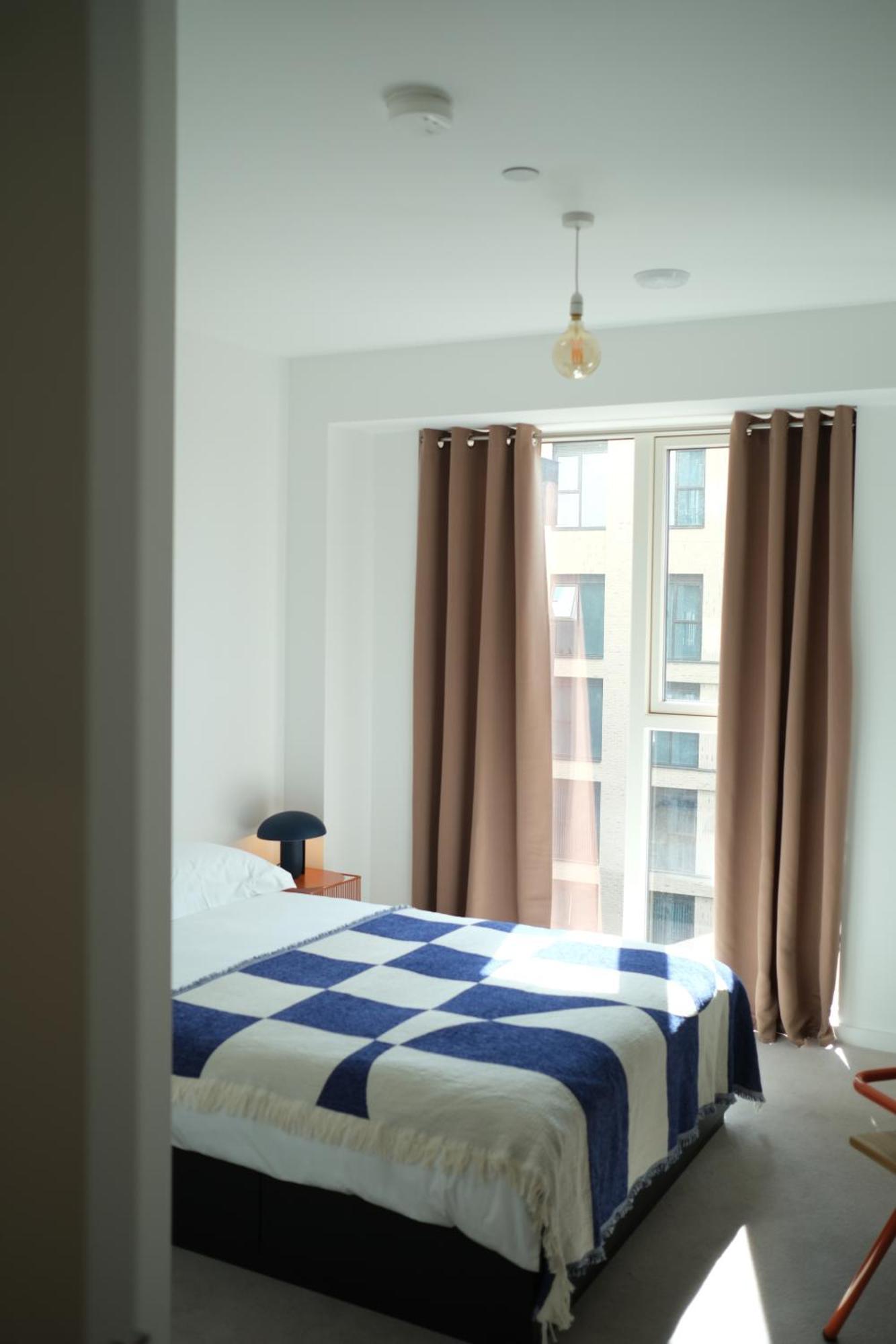 Waterview With Ultra Fast Wifi Close To Excel And O2, Corporates And Contractors Welcome * Londres