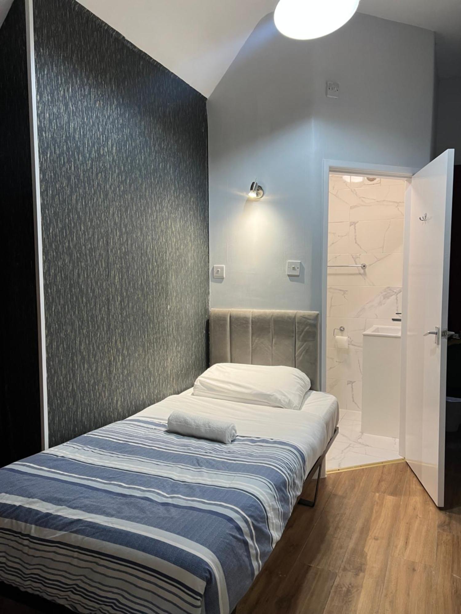 Bed & Breakfast Abbey -