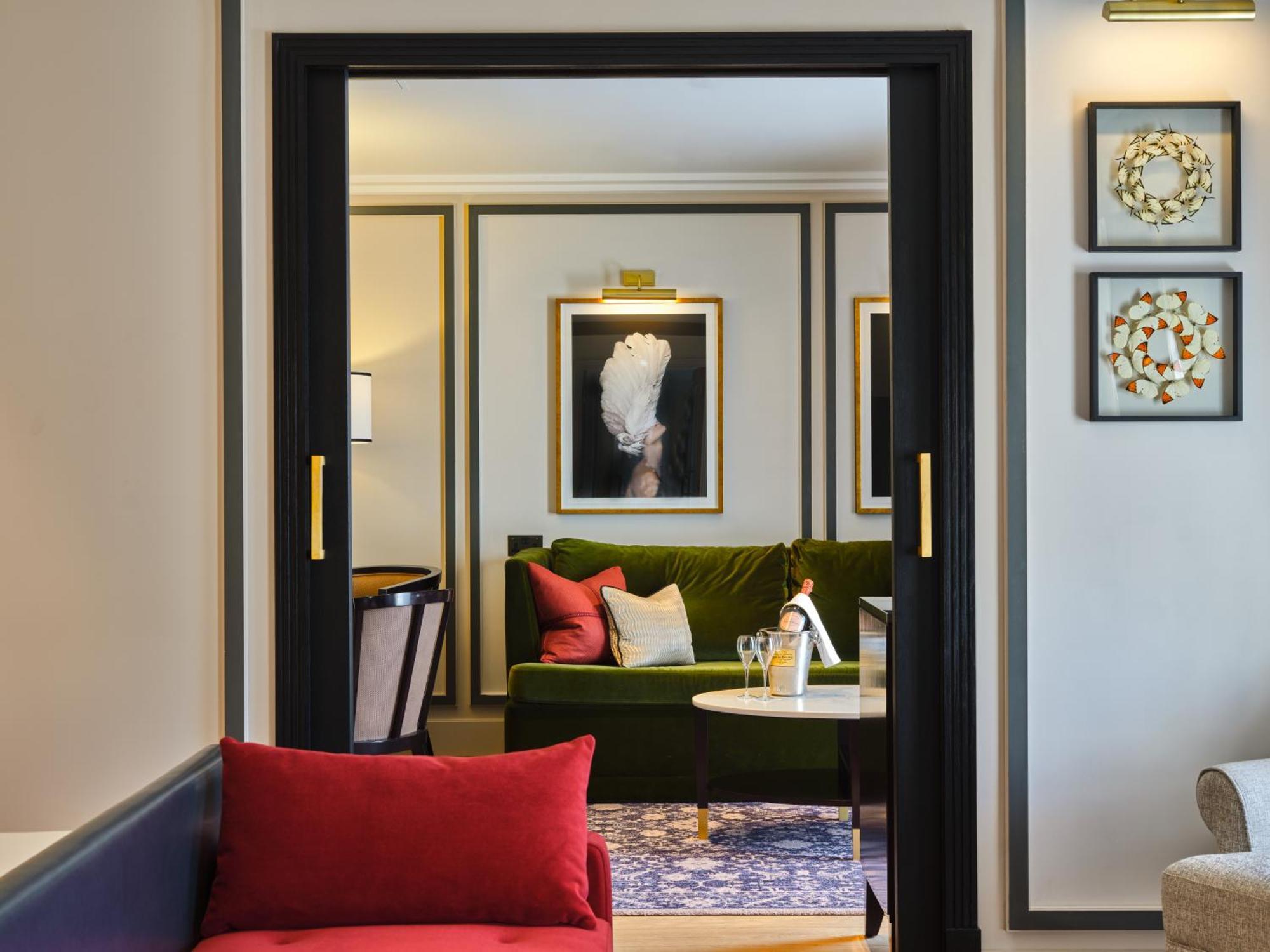 The Mayfair Townhouse - An Iconic Luxury Hotel Londen