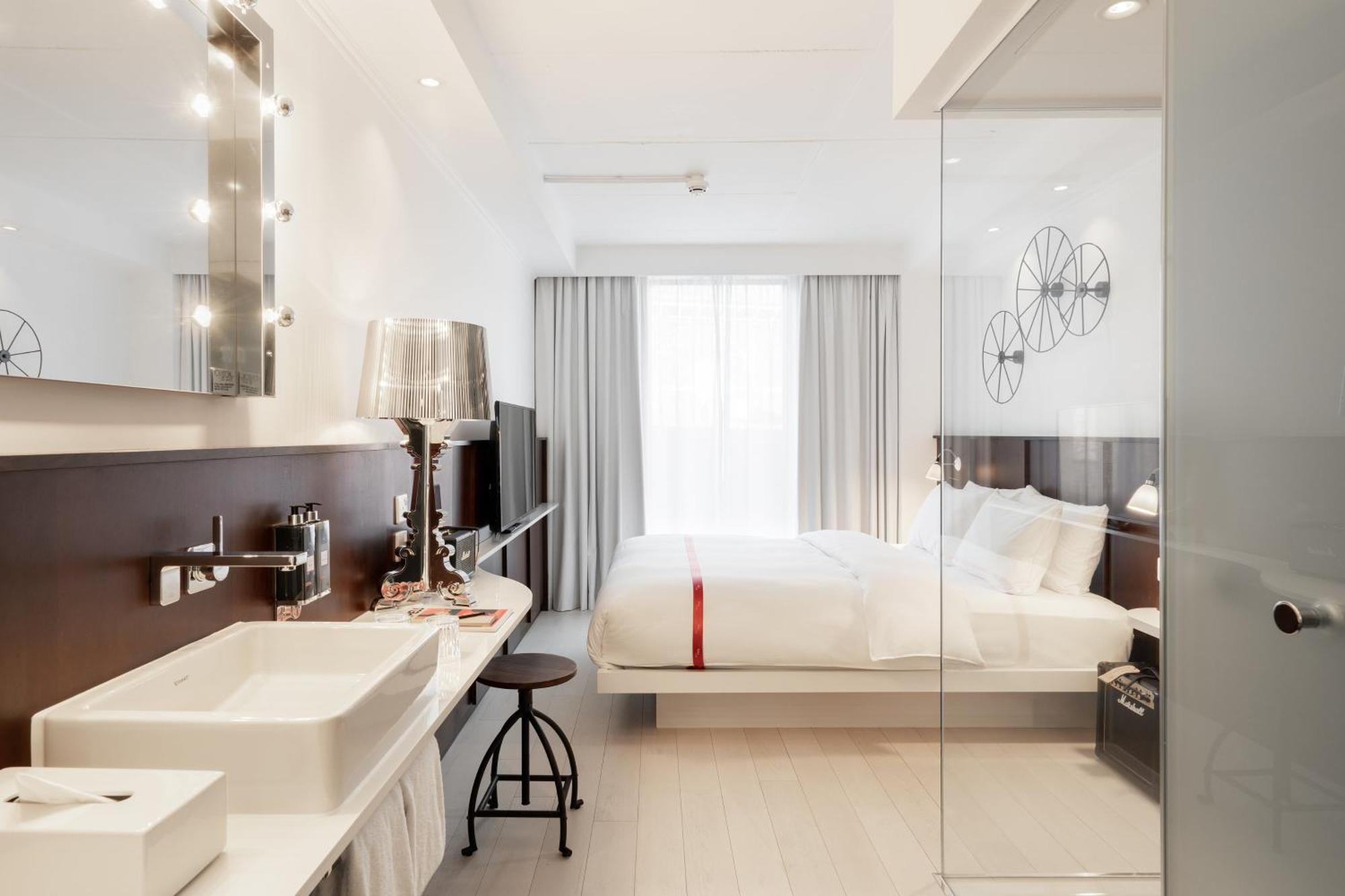 Ruby Lucy 4* Londres