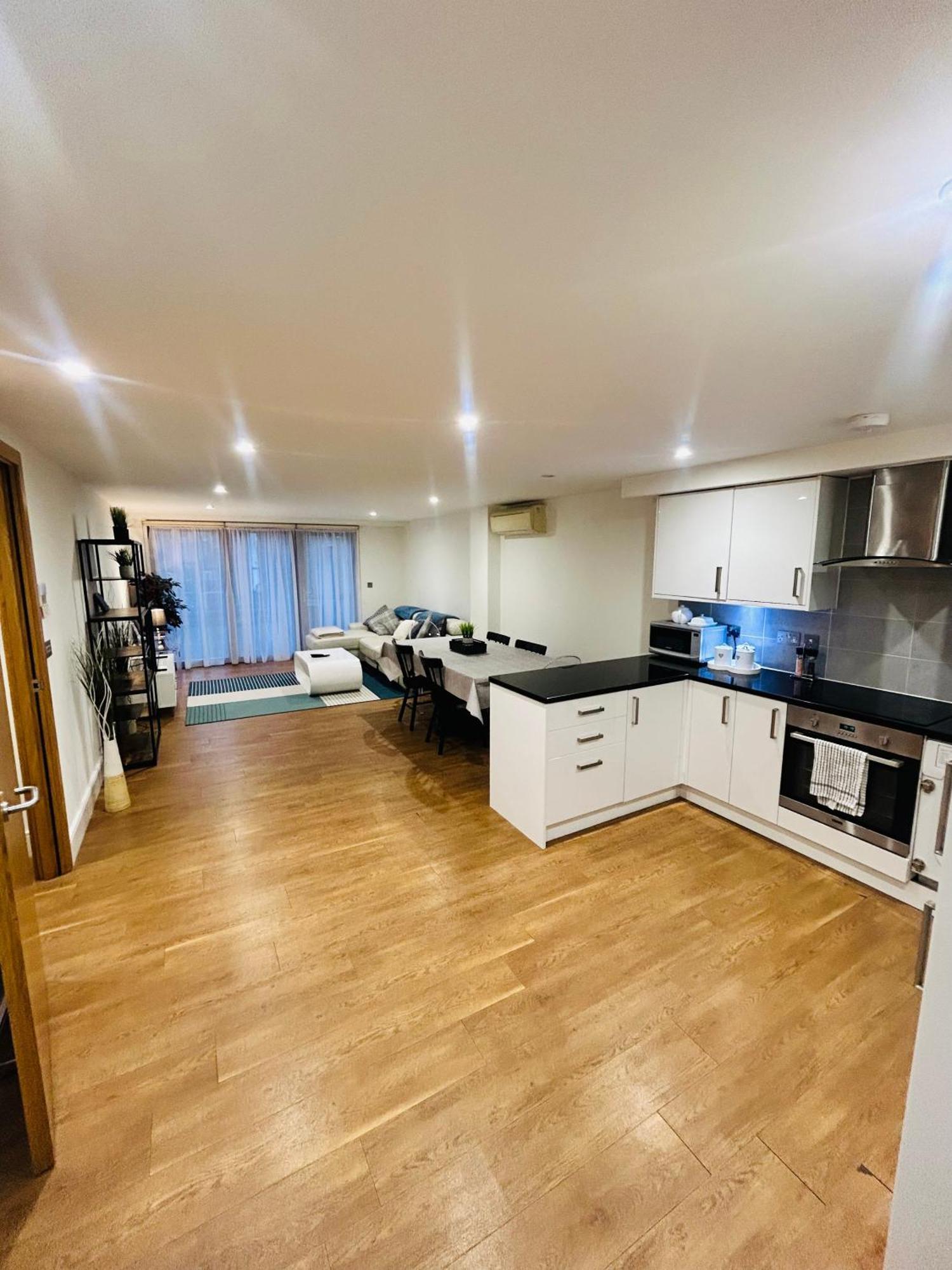 Modern 2 Bed 2 Bath With Outdoor Space Hyde Park Londres
