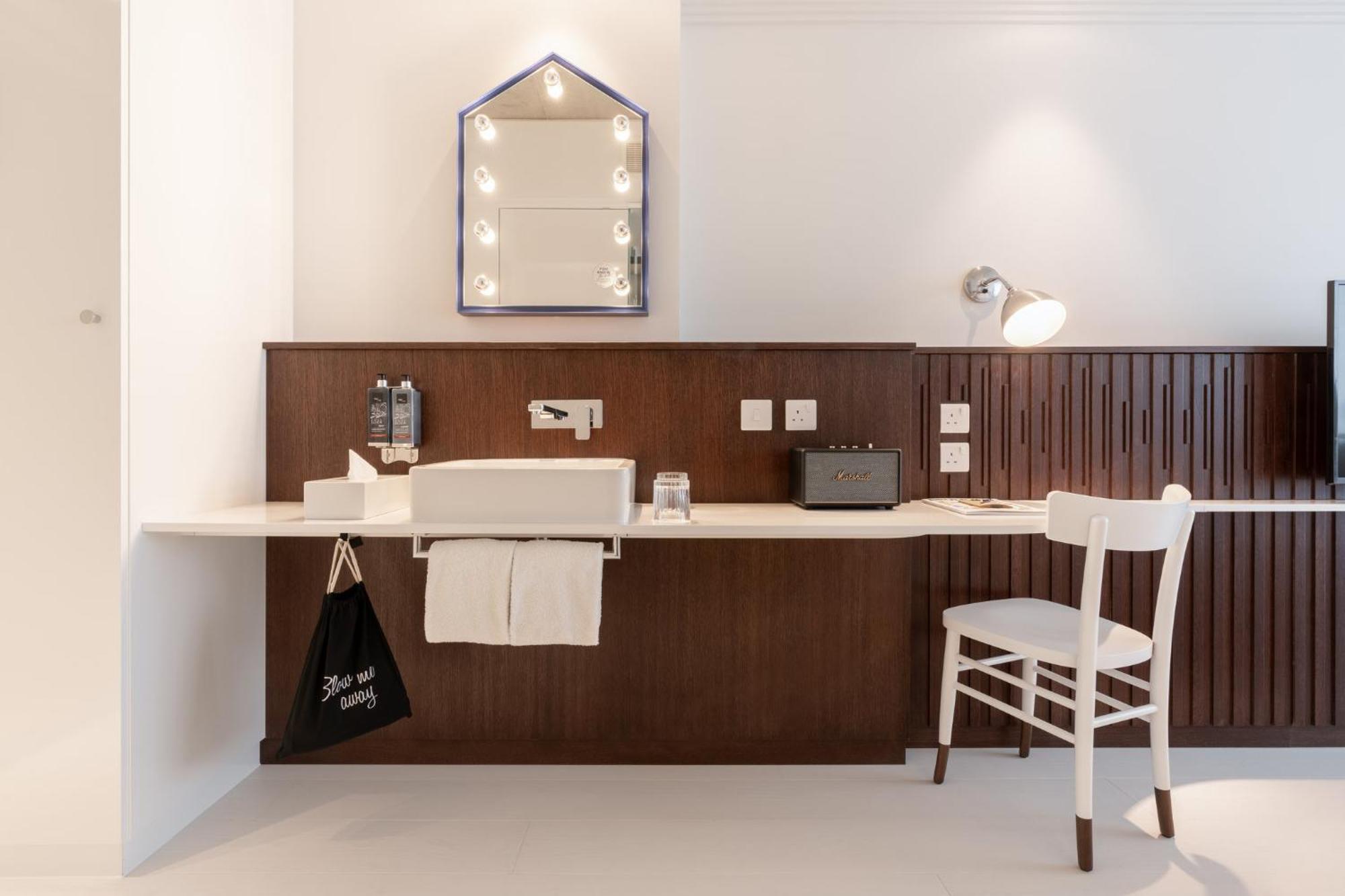 Hotel Ruby Zoe Londres