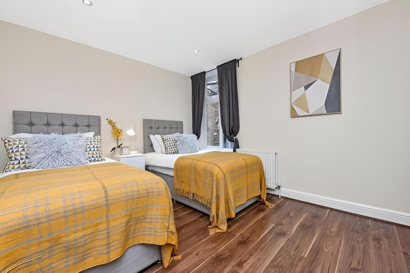 Appartement Lovely Family Flat With Excellent Transport Links