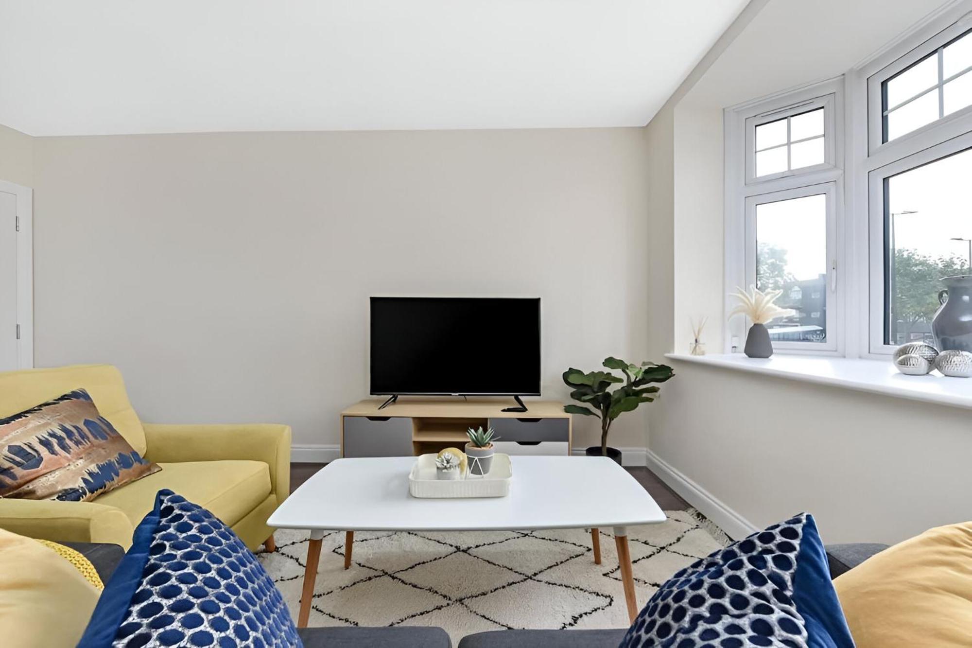 Lovely Family Flat With Excellent Transport Links * Londres