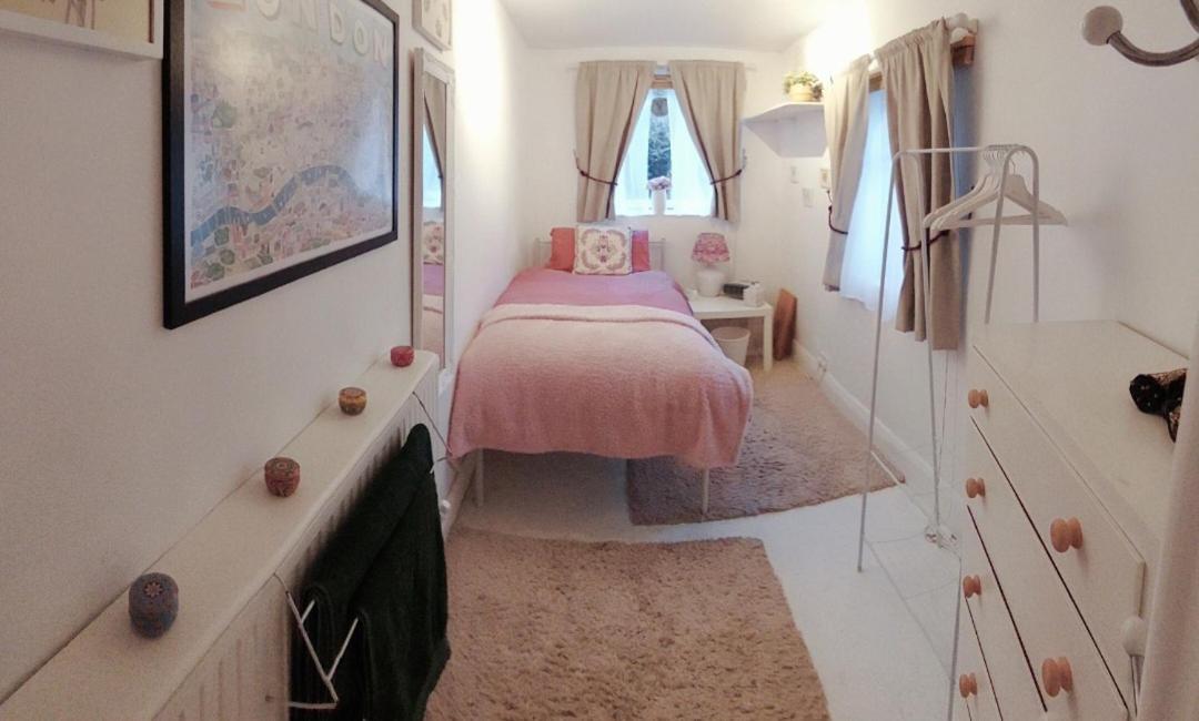 Centrel To Single Bed Quiet With Host And Breakfast * Londres