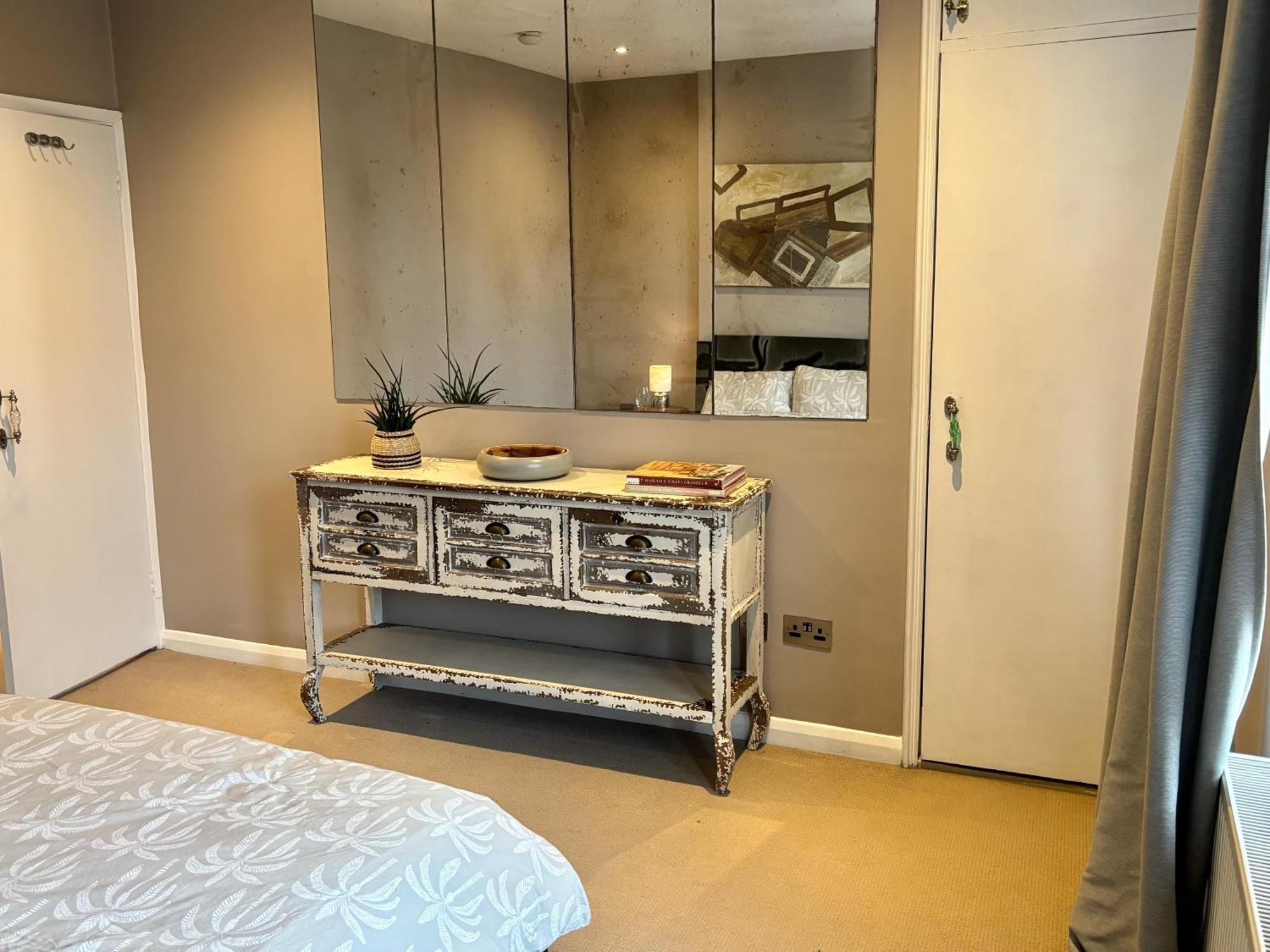 Luxury 2 Bed Flat Kings Road, Fulham Appartement