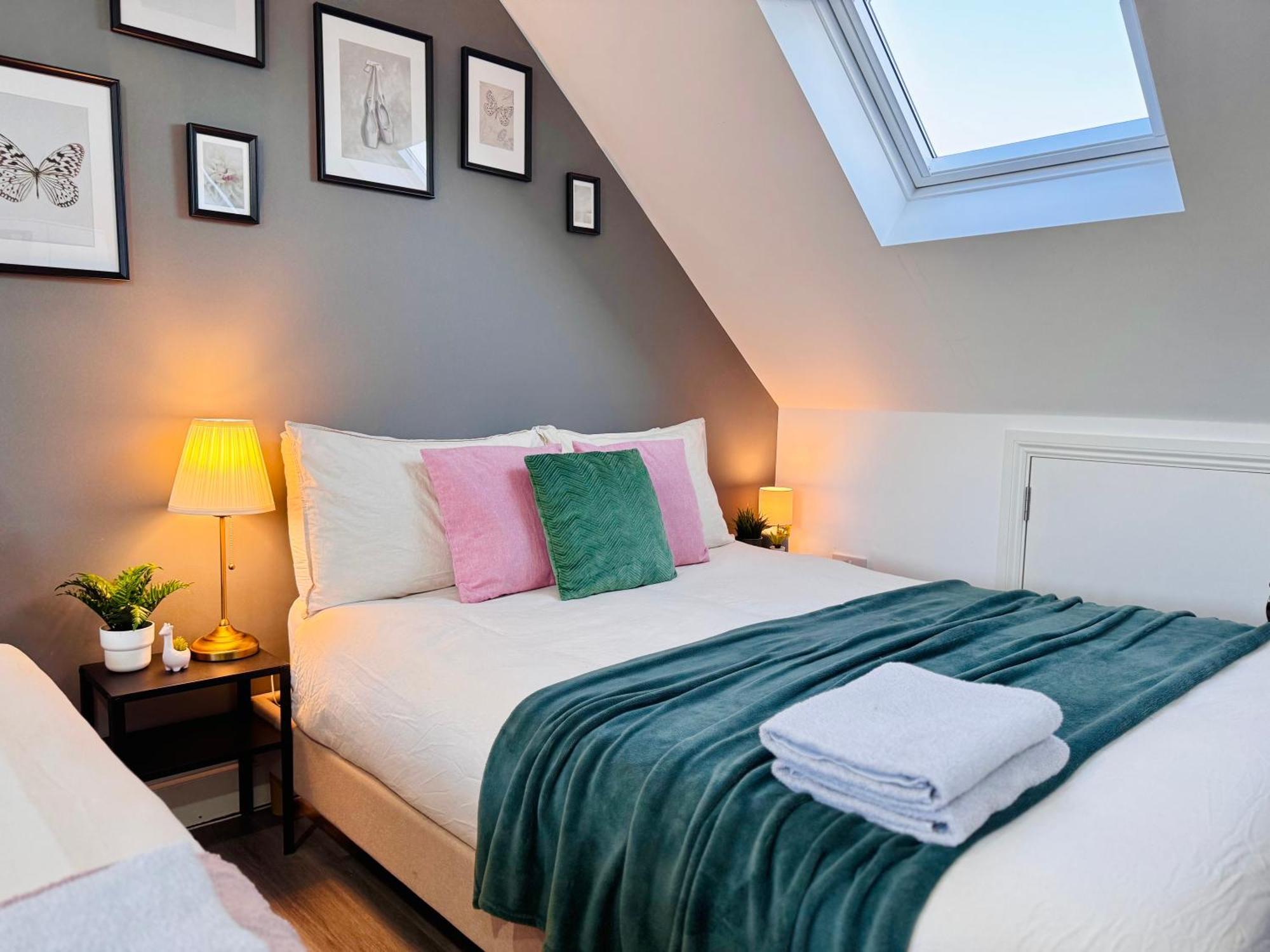 Apartment Lively Loft 30min To London