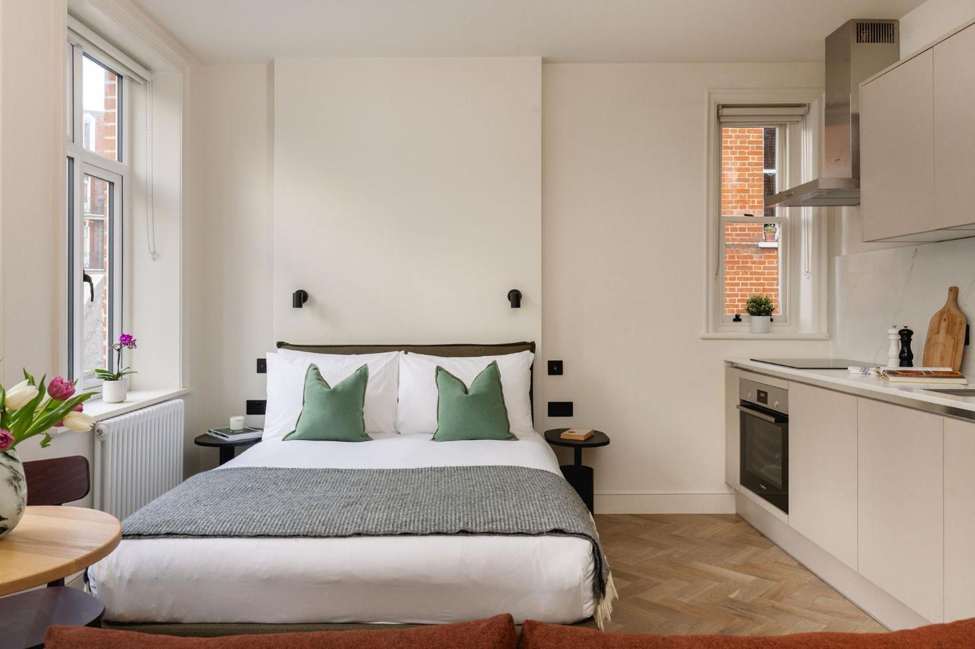 Fivem West Hampstead - North *