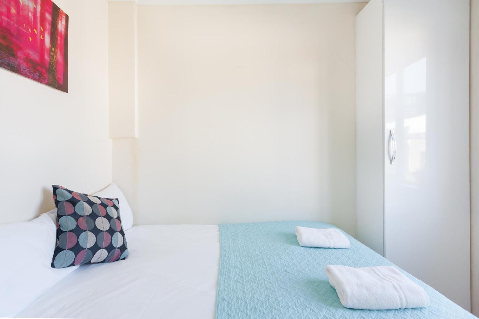 Couette-café Euston Budget And