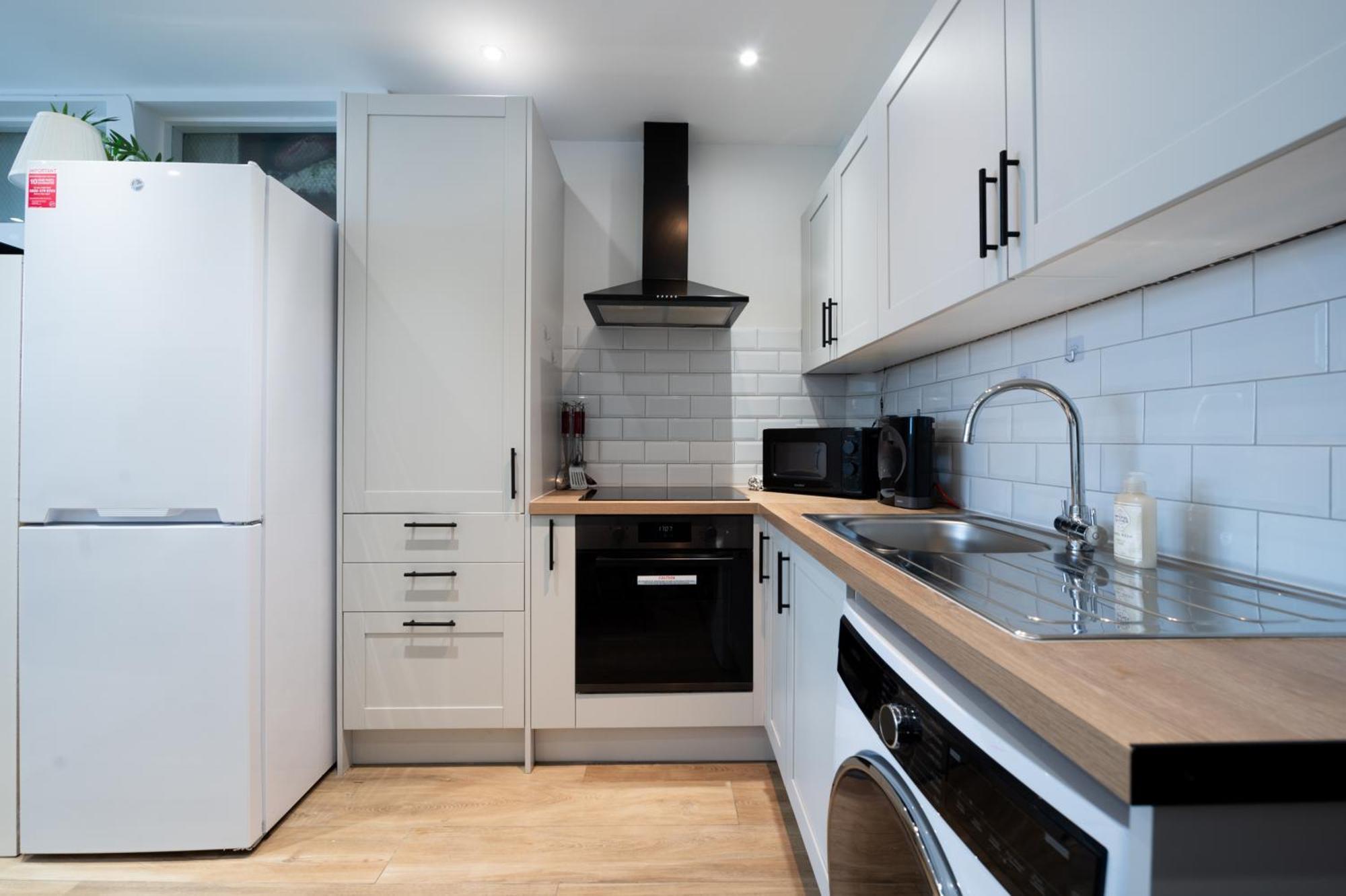Apartamento Stylish And Modern 2 Bedroom Flat, Finsbury Park, Sleeps Up To 6 Guests 3 Double Beds, Near Emirates Stadium *
