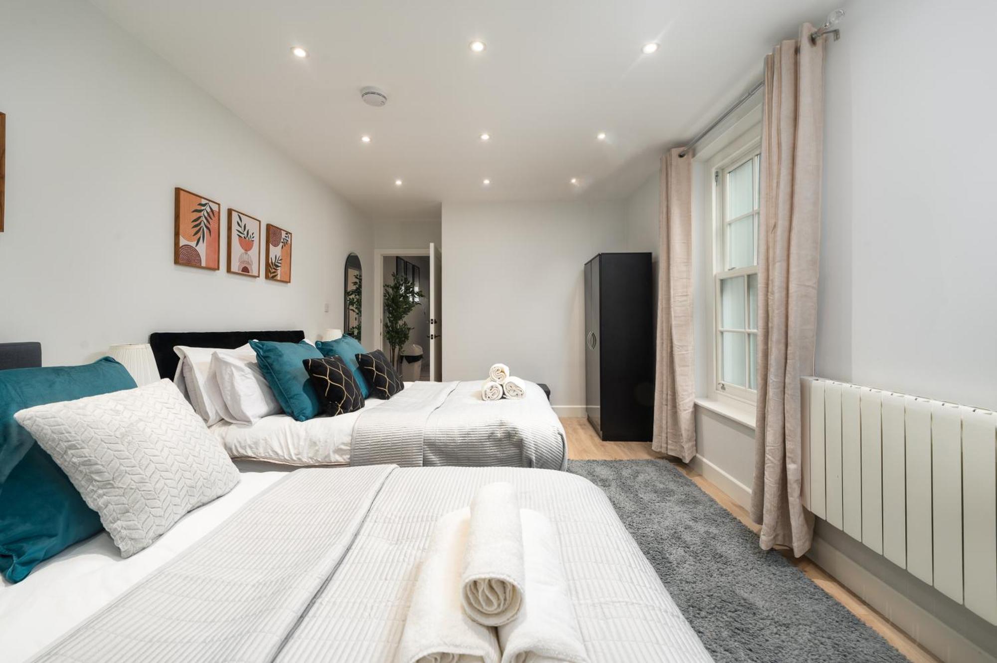 Stylish And Modern 2 Bedroom Flat, Finsbury Park, Sleeps Up To 6 Guests 3 Double Beds, Near Emirates Stadium Apartamento *