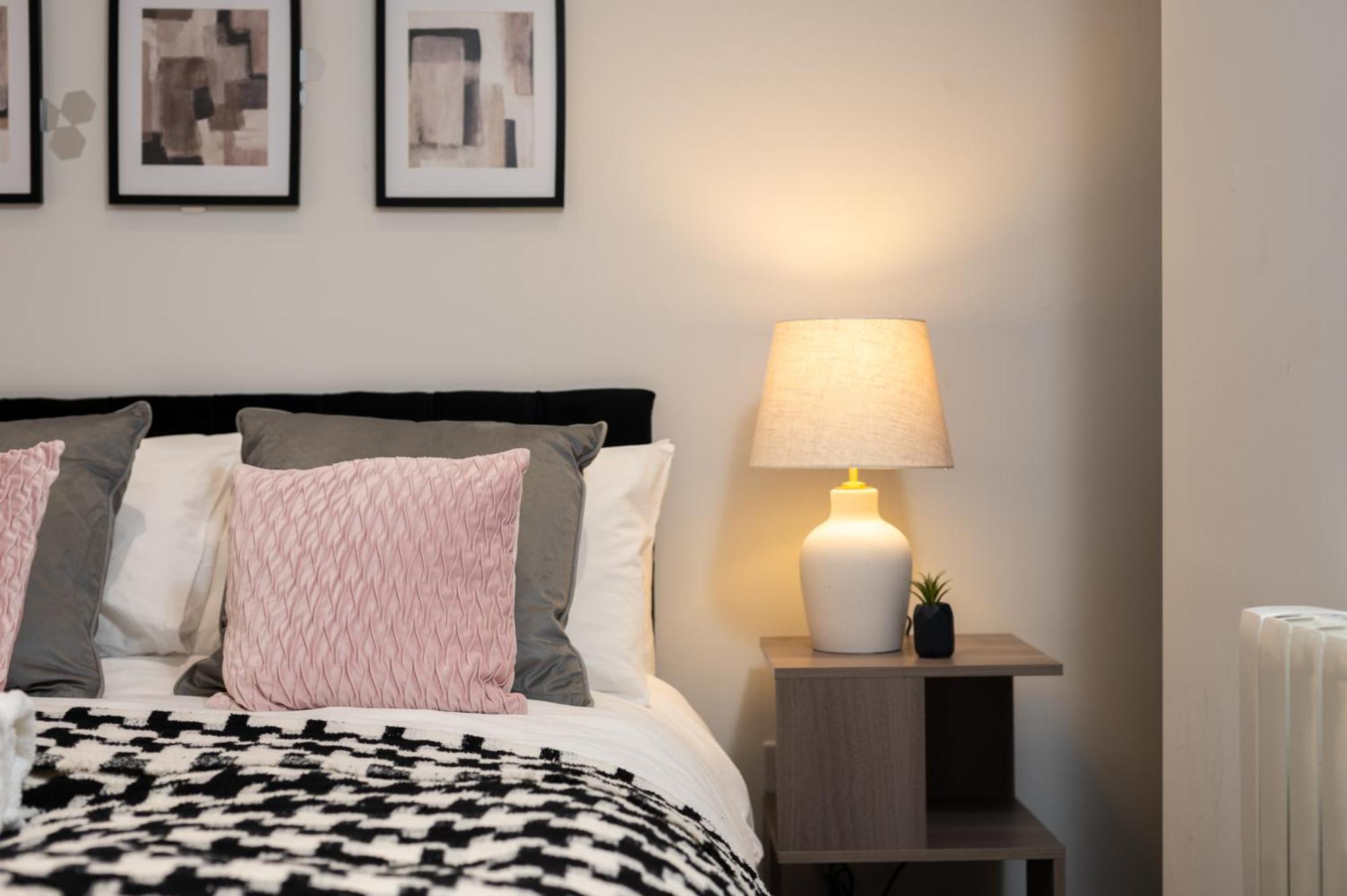 Stylish And Modern 2 Bedroom Flat, Finsbury Park, Sleeps Up To 6 Guests 3 Double Beds, Near Emirates Stadium Londres