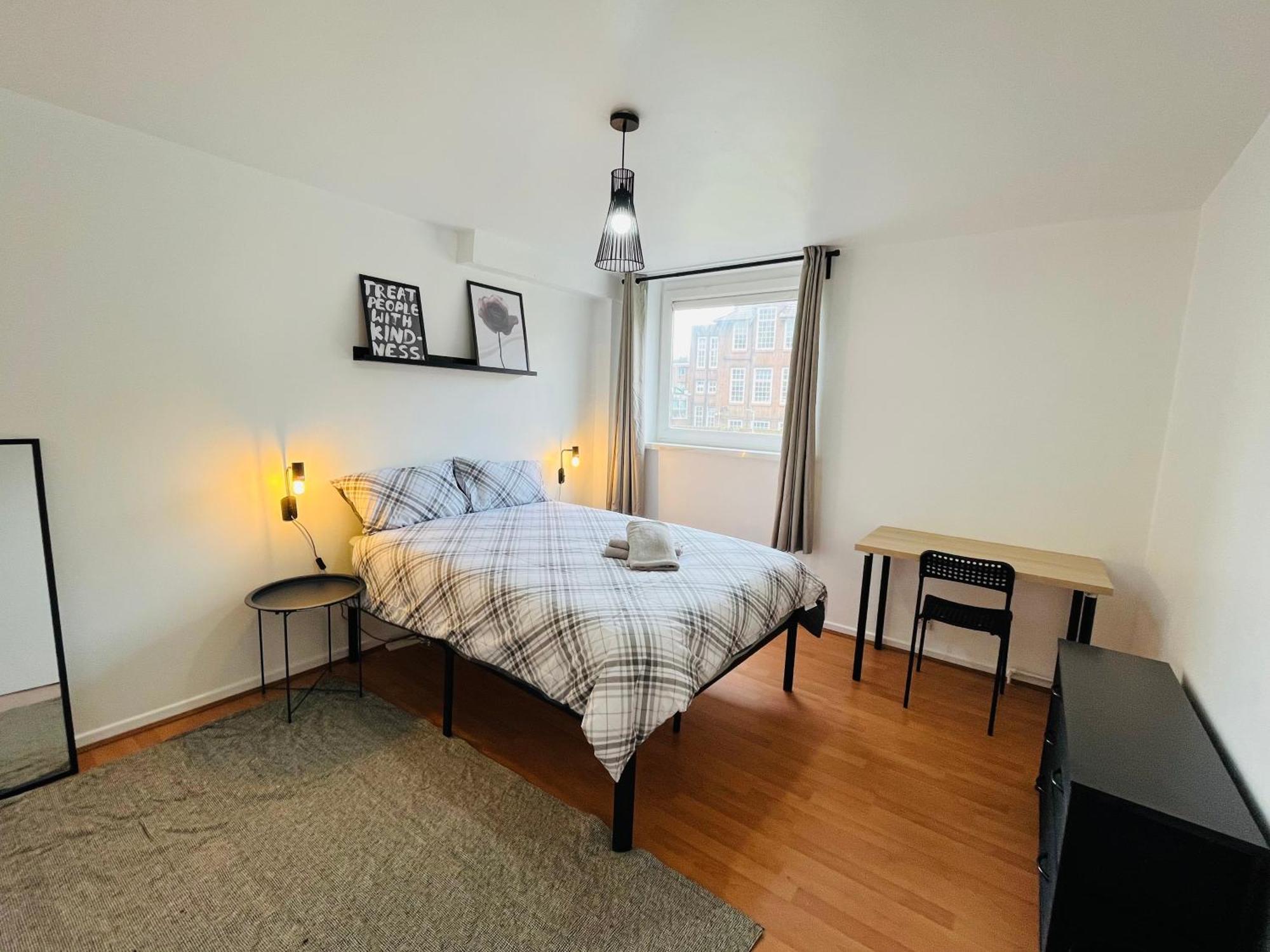 1 Double In 4 Bed Flatshare Habitación en casa particular