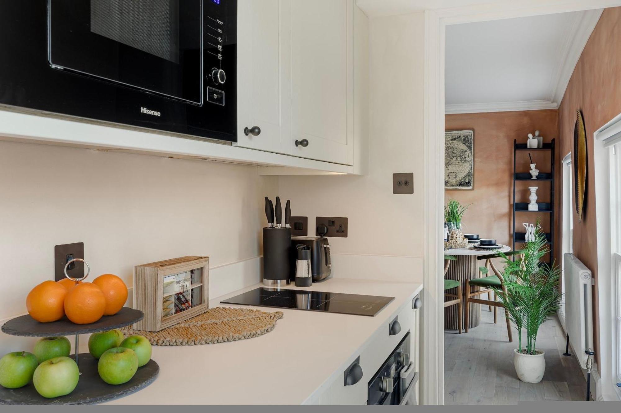 Kings Cross- 2 Bedroom Appartement *