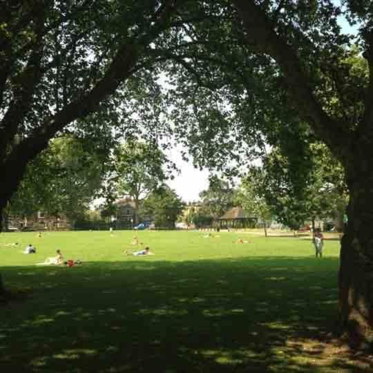 Private In Parsons New Kings Road Appartement Londres