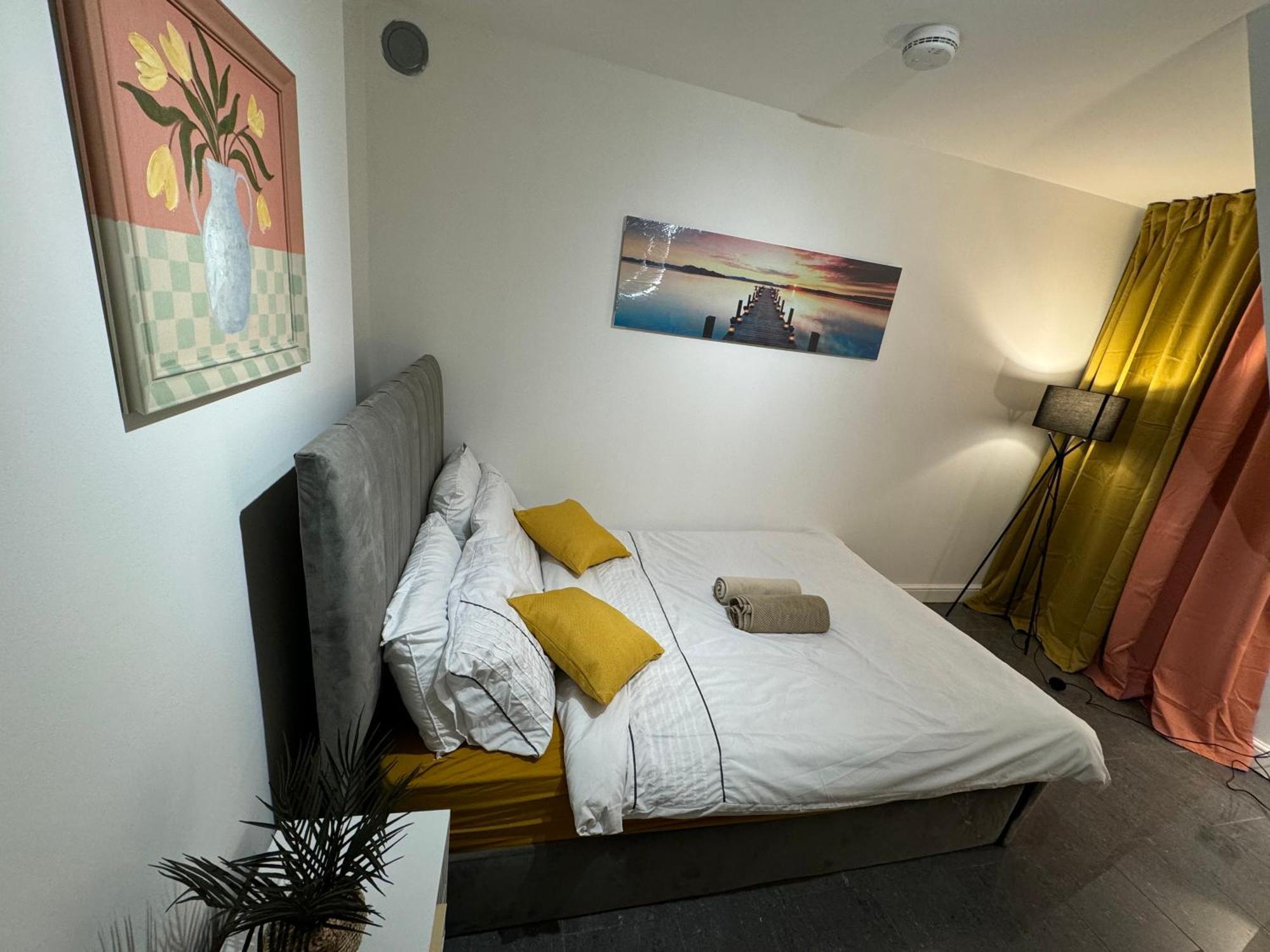 A Modern Luxury Penthouse Close To Tower-hil-canary Wharf-central Casa de hóspedes