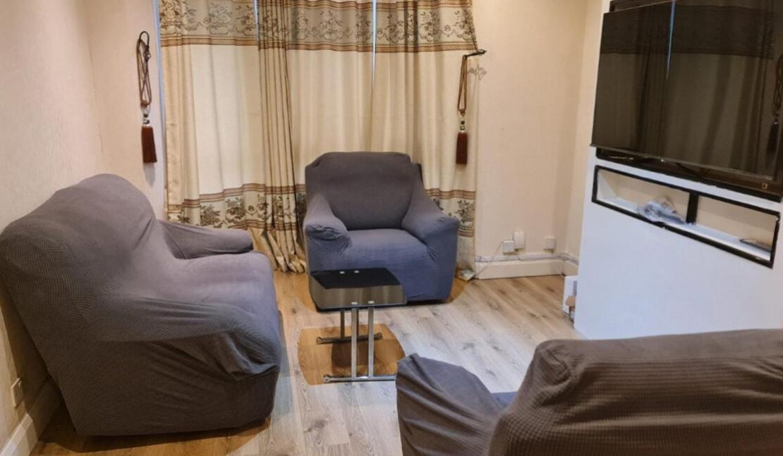 Cosy Bedroom Near Airport Séjour chez l'habitant Londres