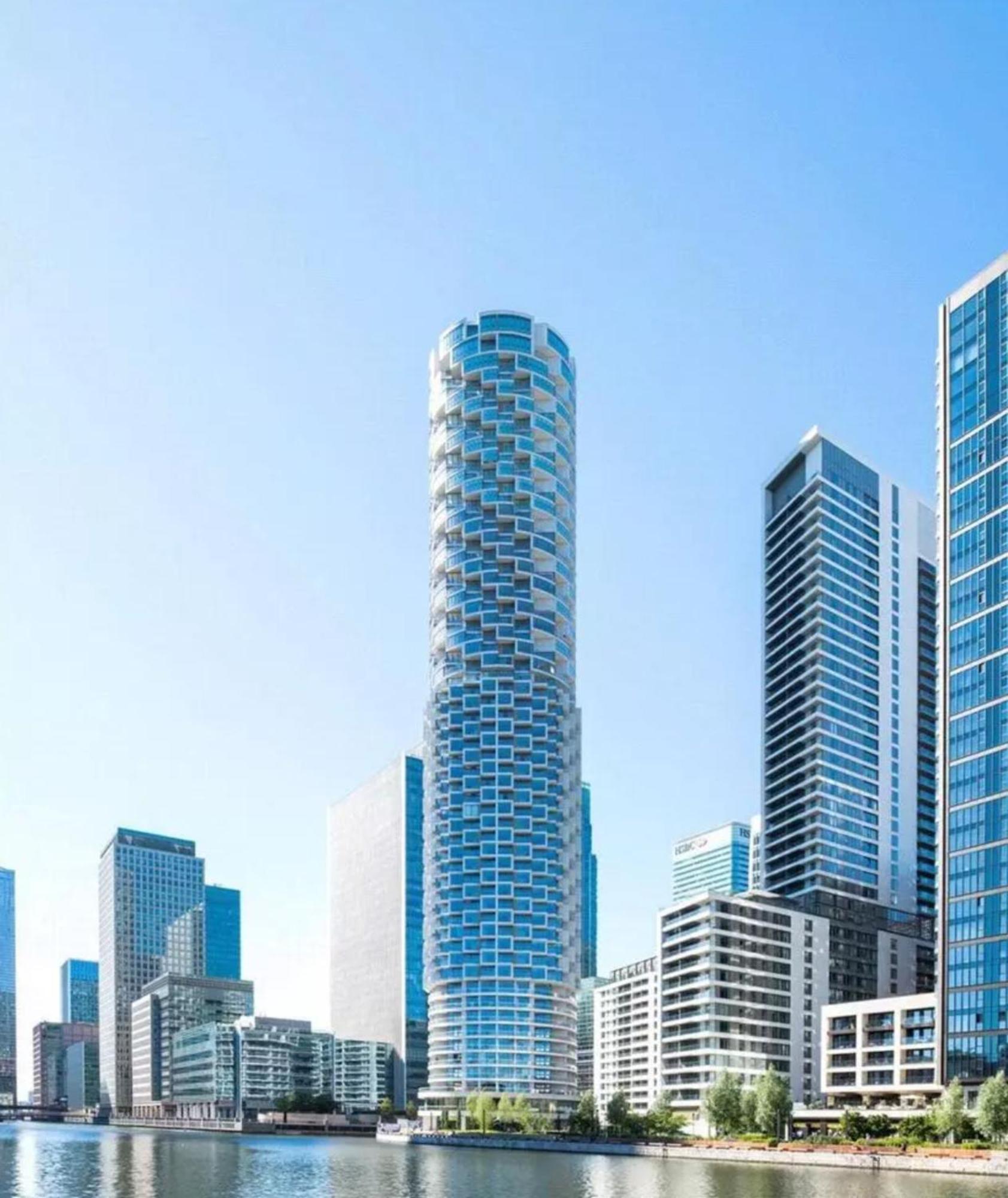 Two Bedrooms Penthouse One Park Drive, Canary Wharf Hotel *