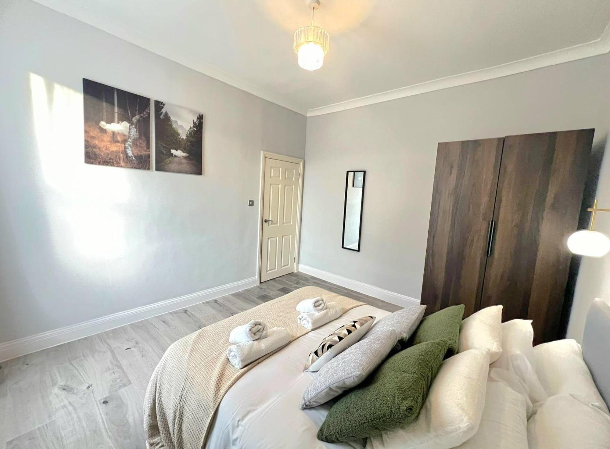 Comfortable 1-bedroom In The Heart Of Apartment London