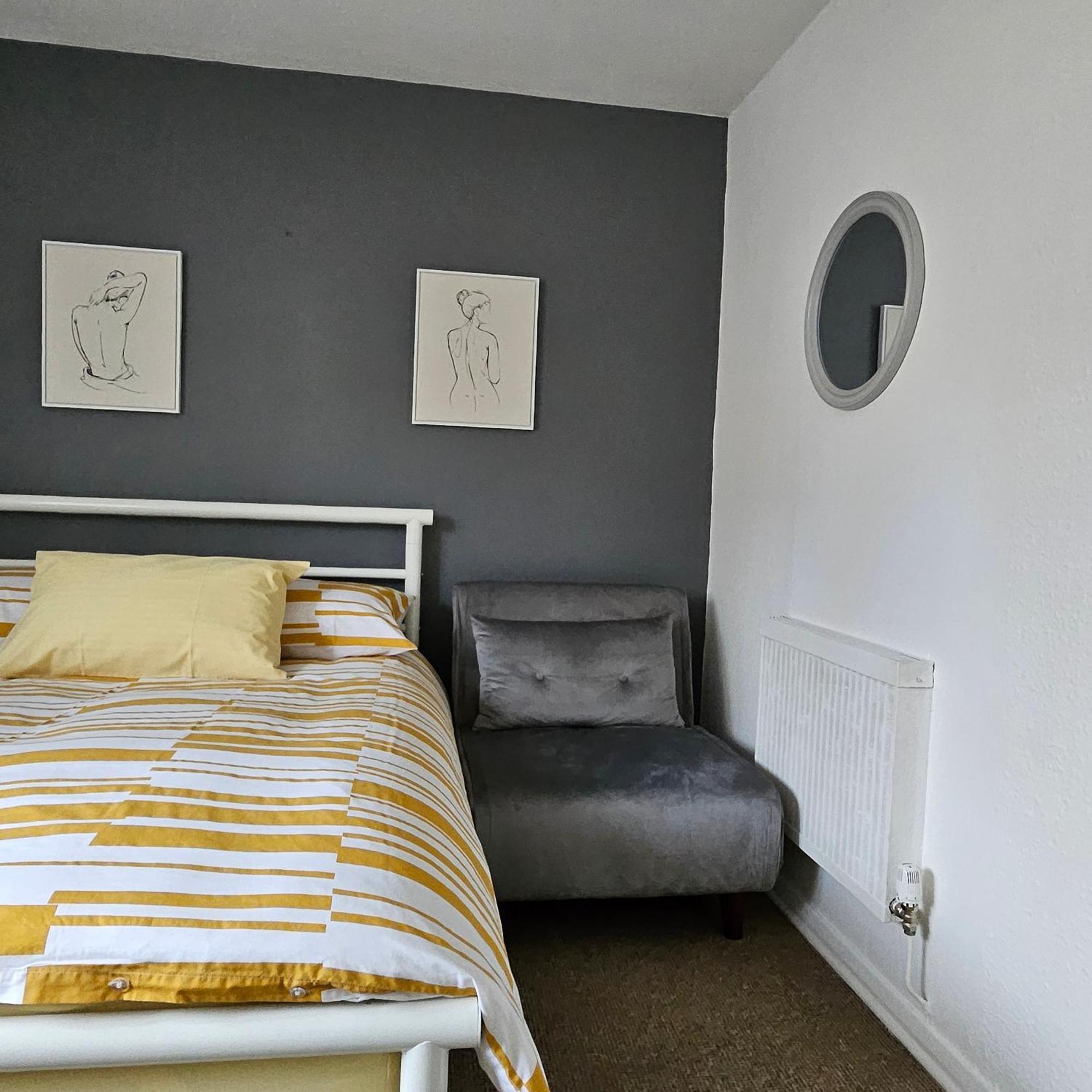 Modern Spacious 10 Minutes From Eye Casa de hóspedes