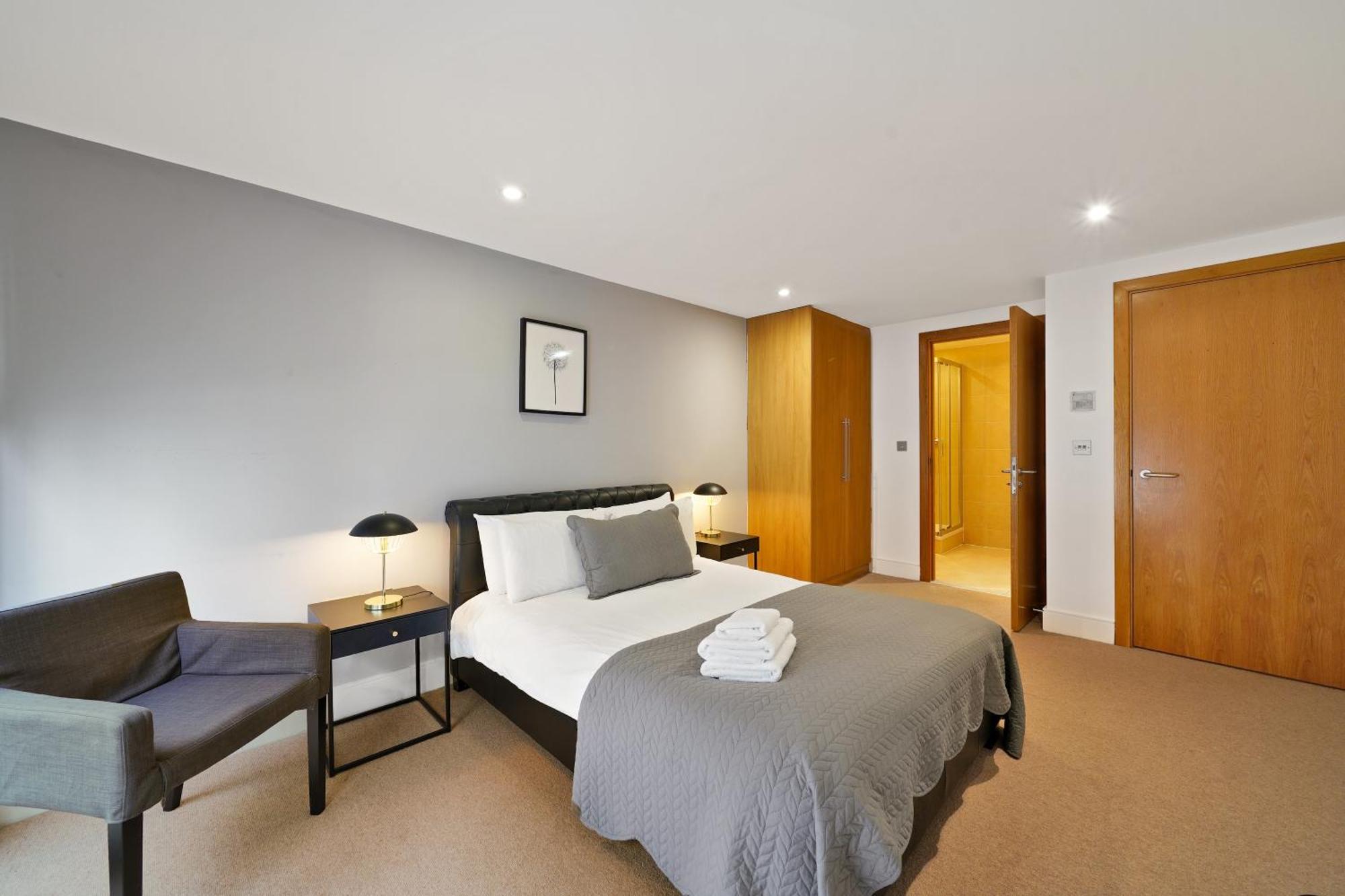 Modern In Bayswater Free Wifi & Aircon By Aparts Apartamento *