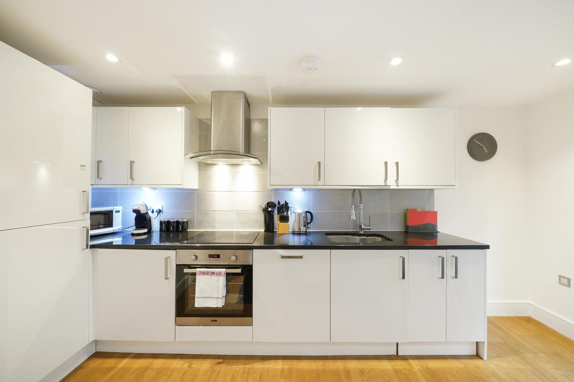 Modern In Bayswater Free Wifi & Aircon By Aparts Apartamento