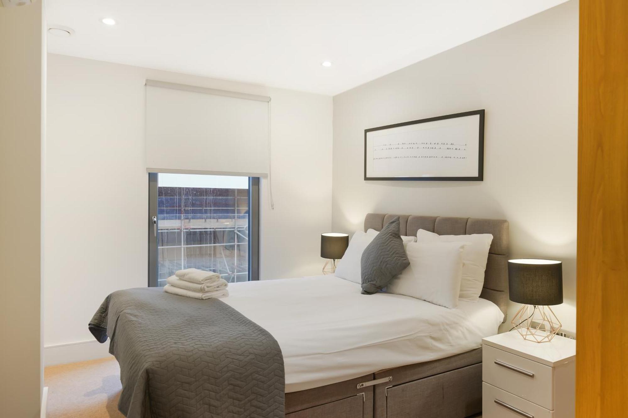 Modern In Bayswater Free Wifi & Aircon By Aparts Apartamento *