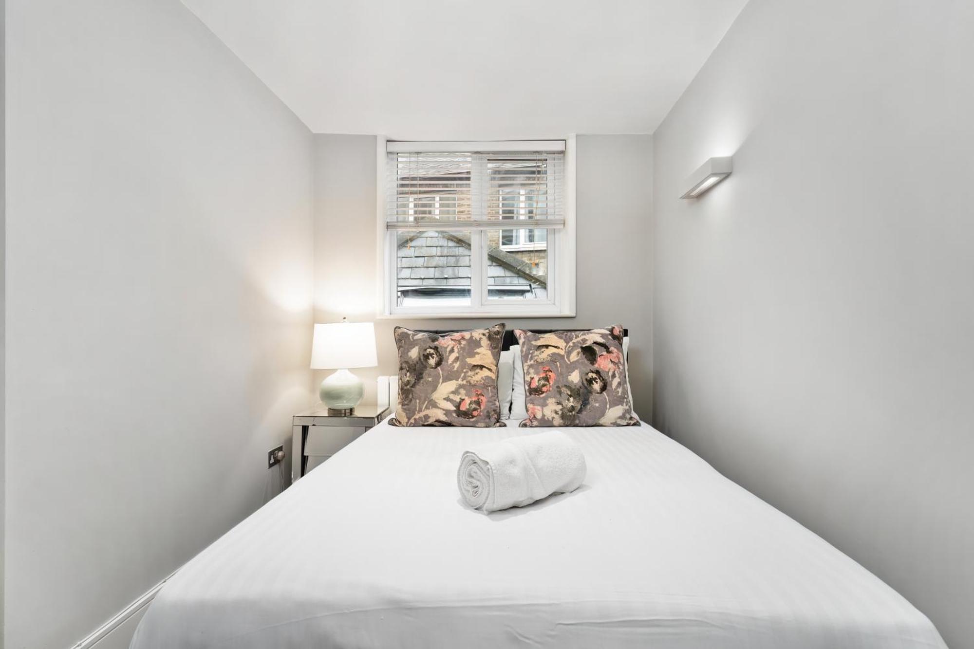 Marylebone Town House Apartment *