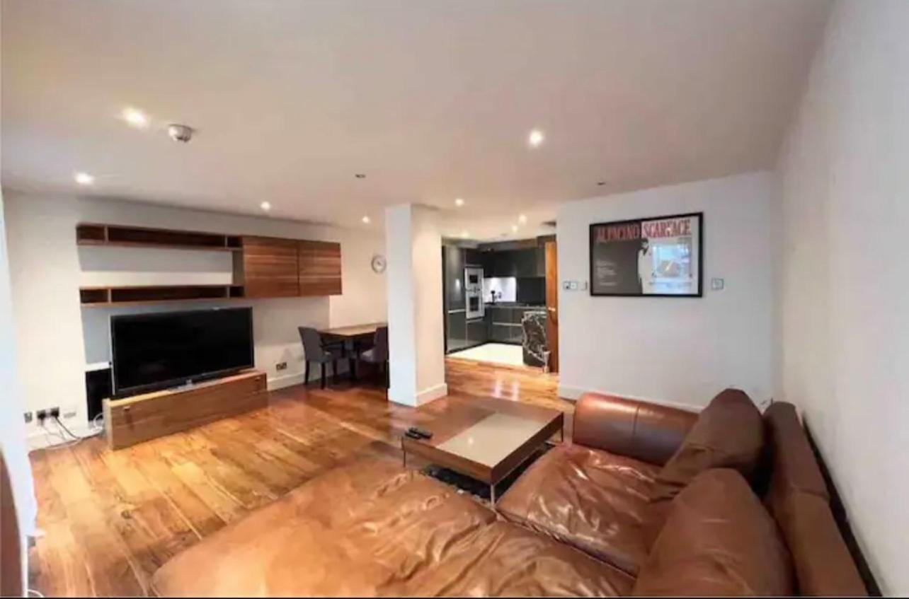 Luxury Riverside Apartment