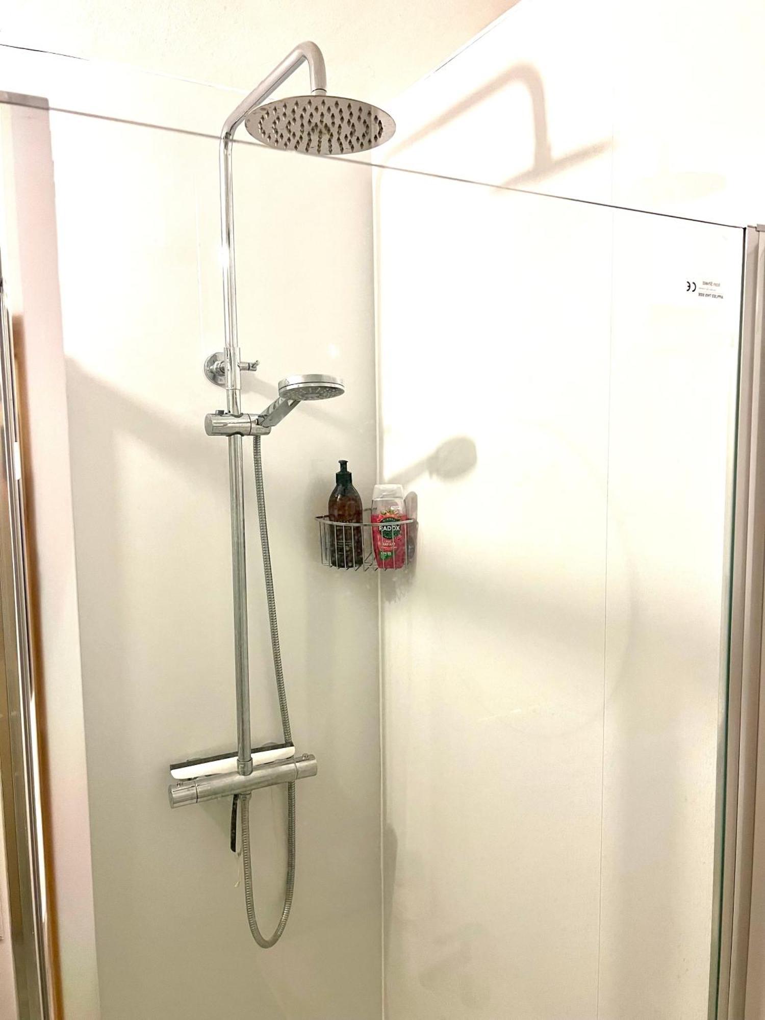 Homestay Waterloo - Private In Shared