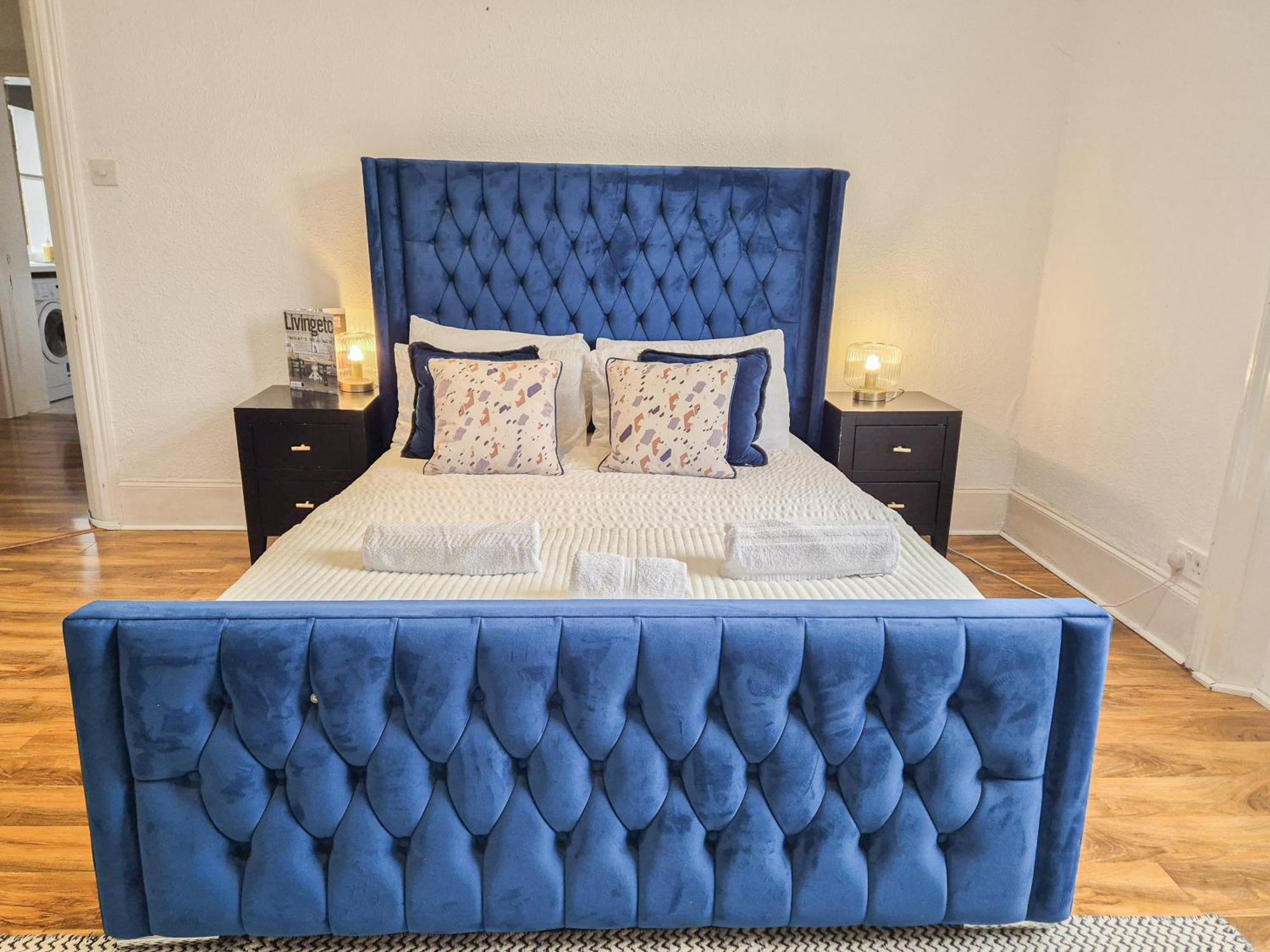 Stylish 2-bedroom Near Abbey Road, Maida Vale Appartement