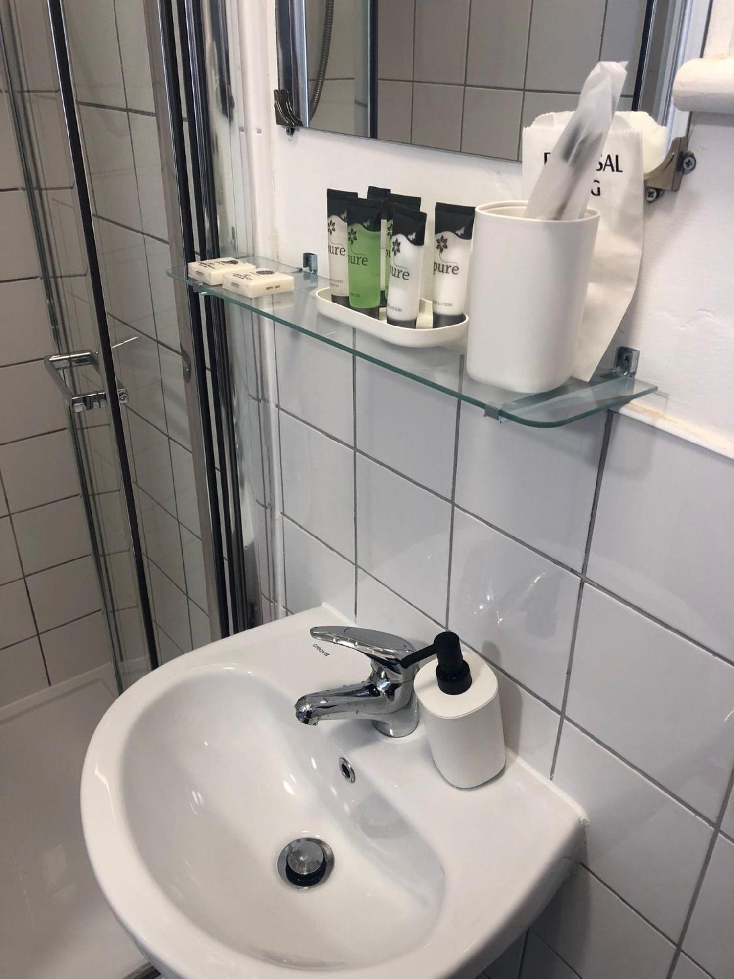 Hackney E5 - Perfect For Couples Getaway Hébergement de vacances