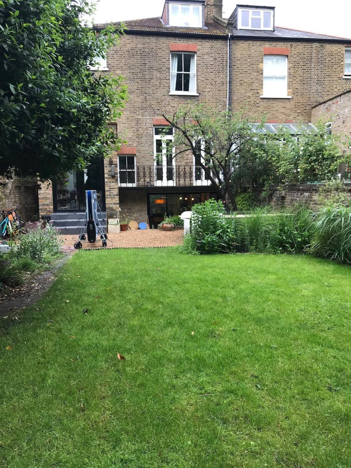 Large Five Bed Victorian Family House With Large Garden * Londres