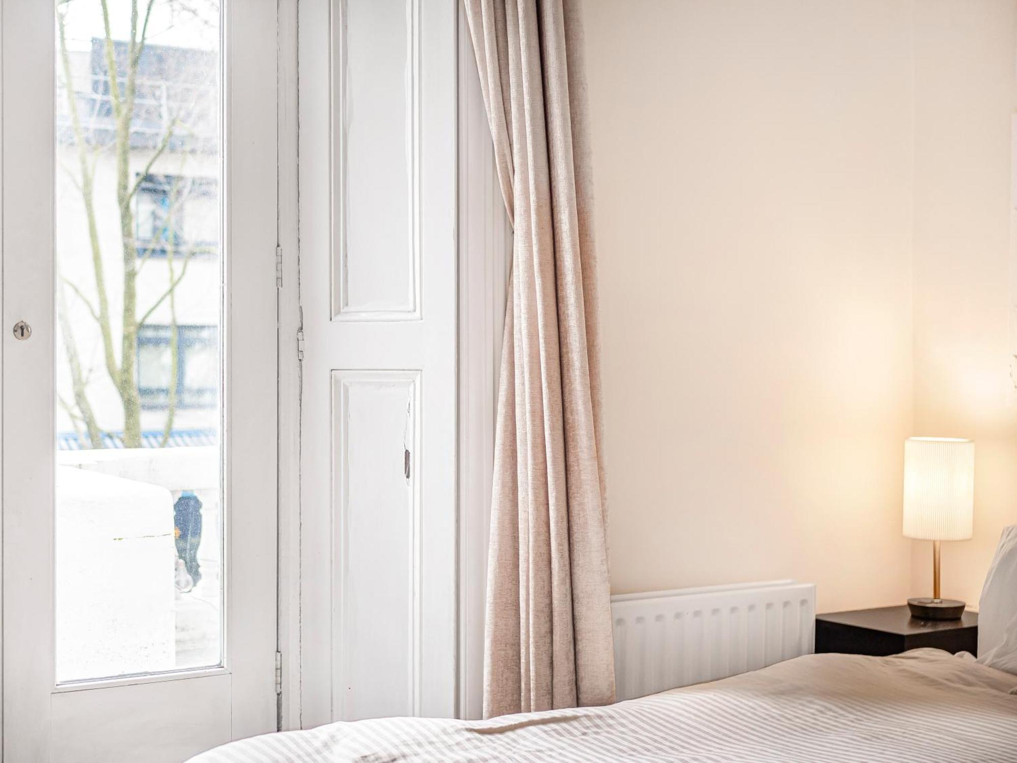 Apartamento Chic & Cosy Flat With Terrace, 5-min Walk To Pimlico Tube, Pet-friendly *