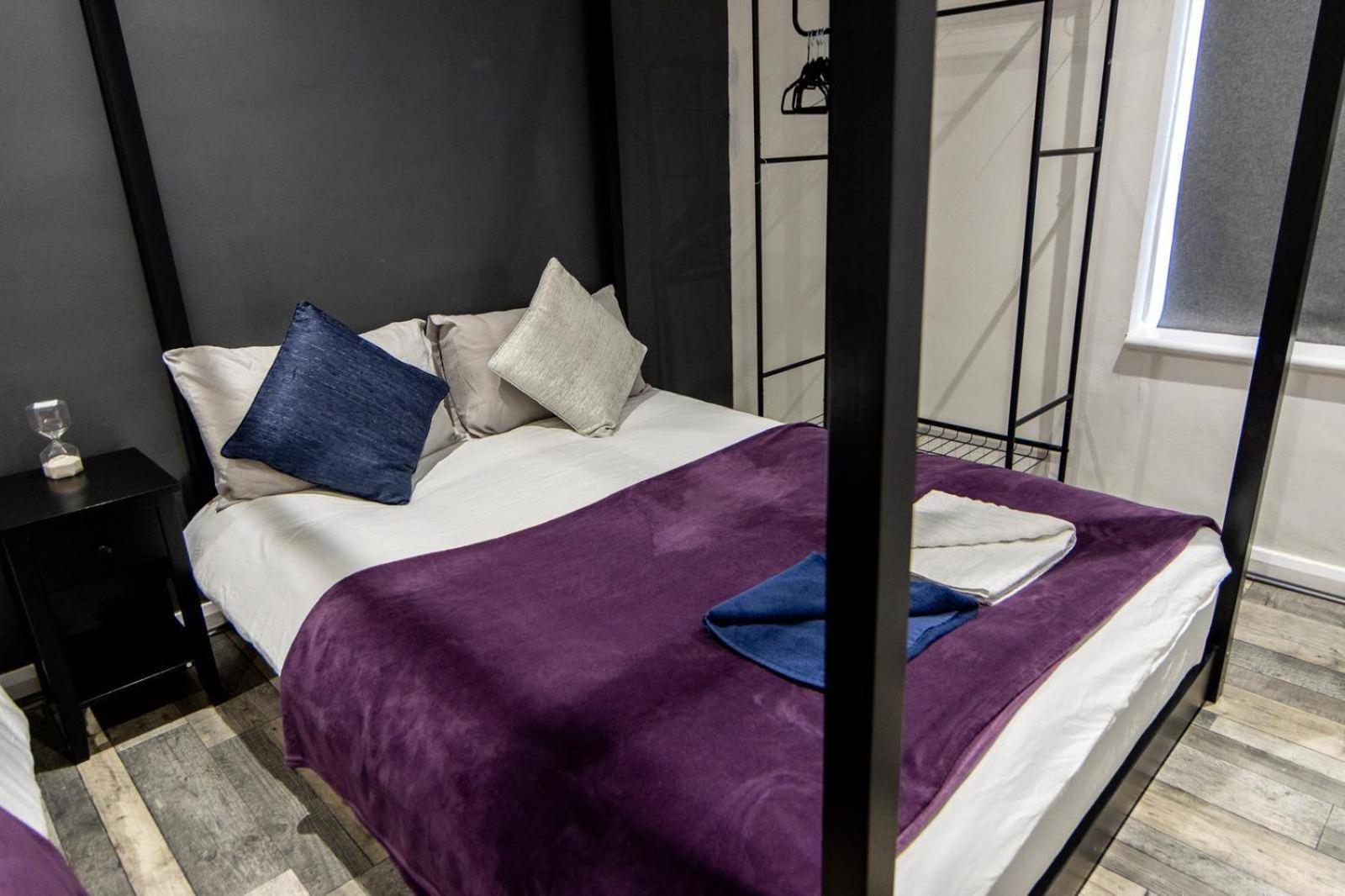 Hébergement de vacances Housesleep14-freep-garden-bbq-patio-pooltable *