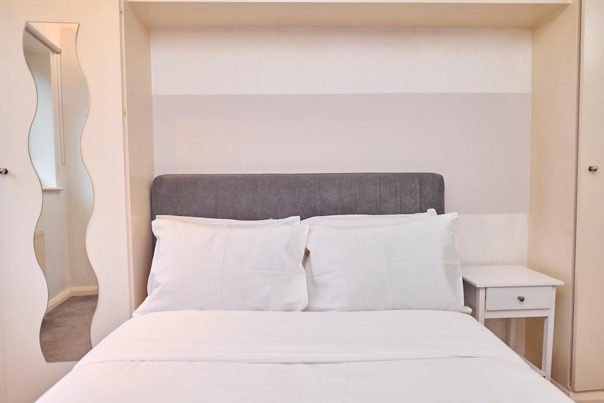 3 Bed With Parking In Maida Vale Appartement
