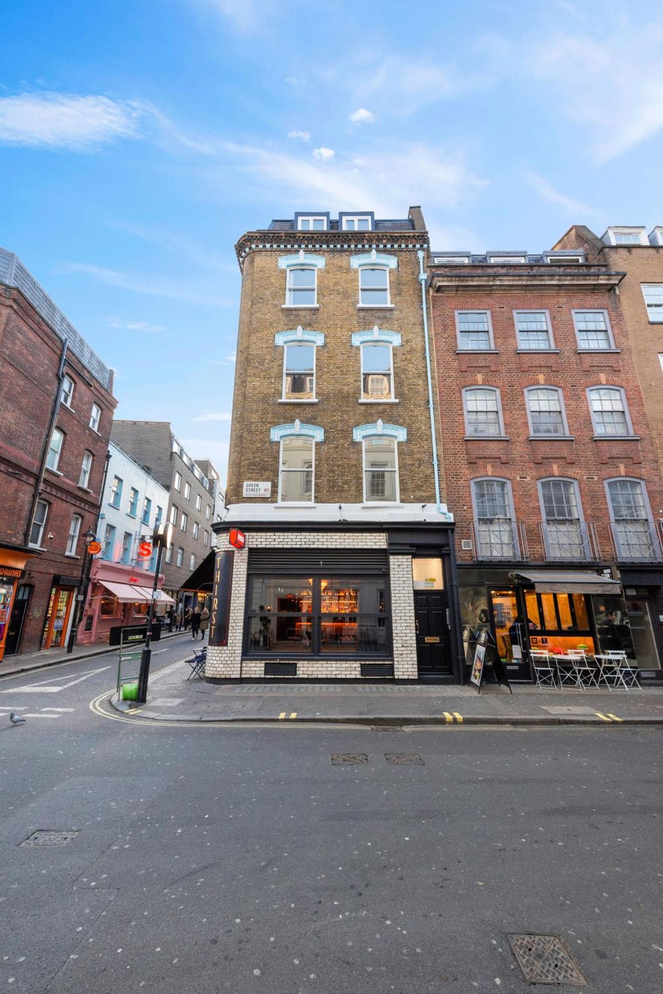 Stylish In The Heart Of Soho Your West End Escape! Gsg Apartment