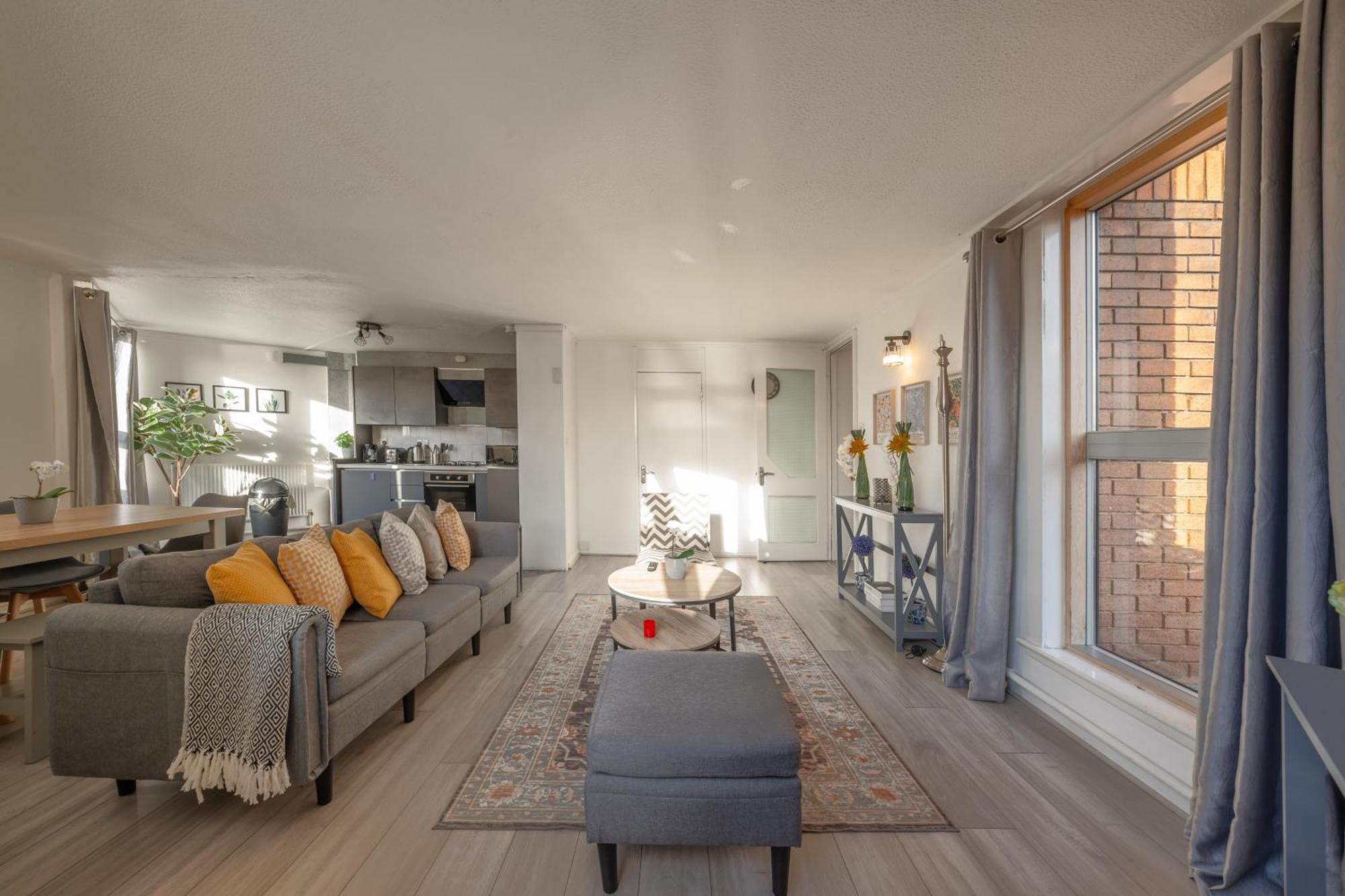 Apartamento 3 Bed Luxury In Chelsea, 2 King Size Bed, 1 Double Bed, Ideal For Families