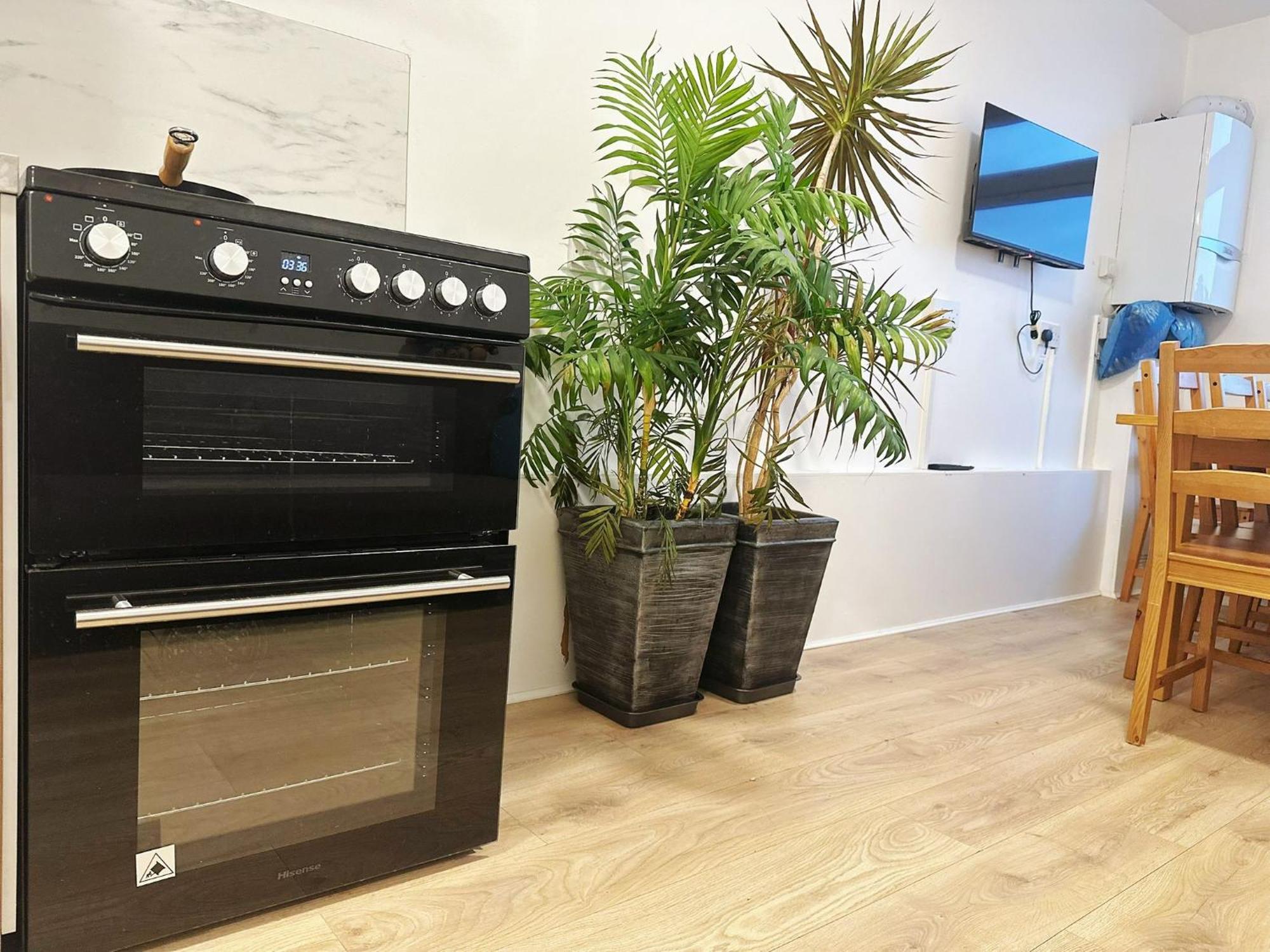 Rarefind Shepherds Bush Flat 1 Min To Tube Station Maison d'hôtes Londres