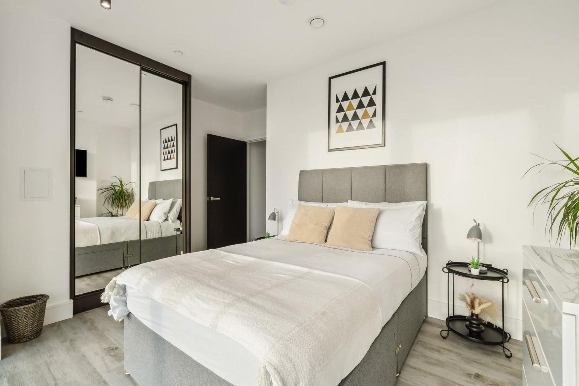 Modern Bedroom, Scenic View, Fast Wi-fi, Balcony Séjour chez l'habitant *