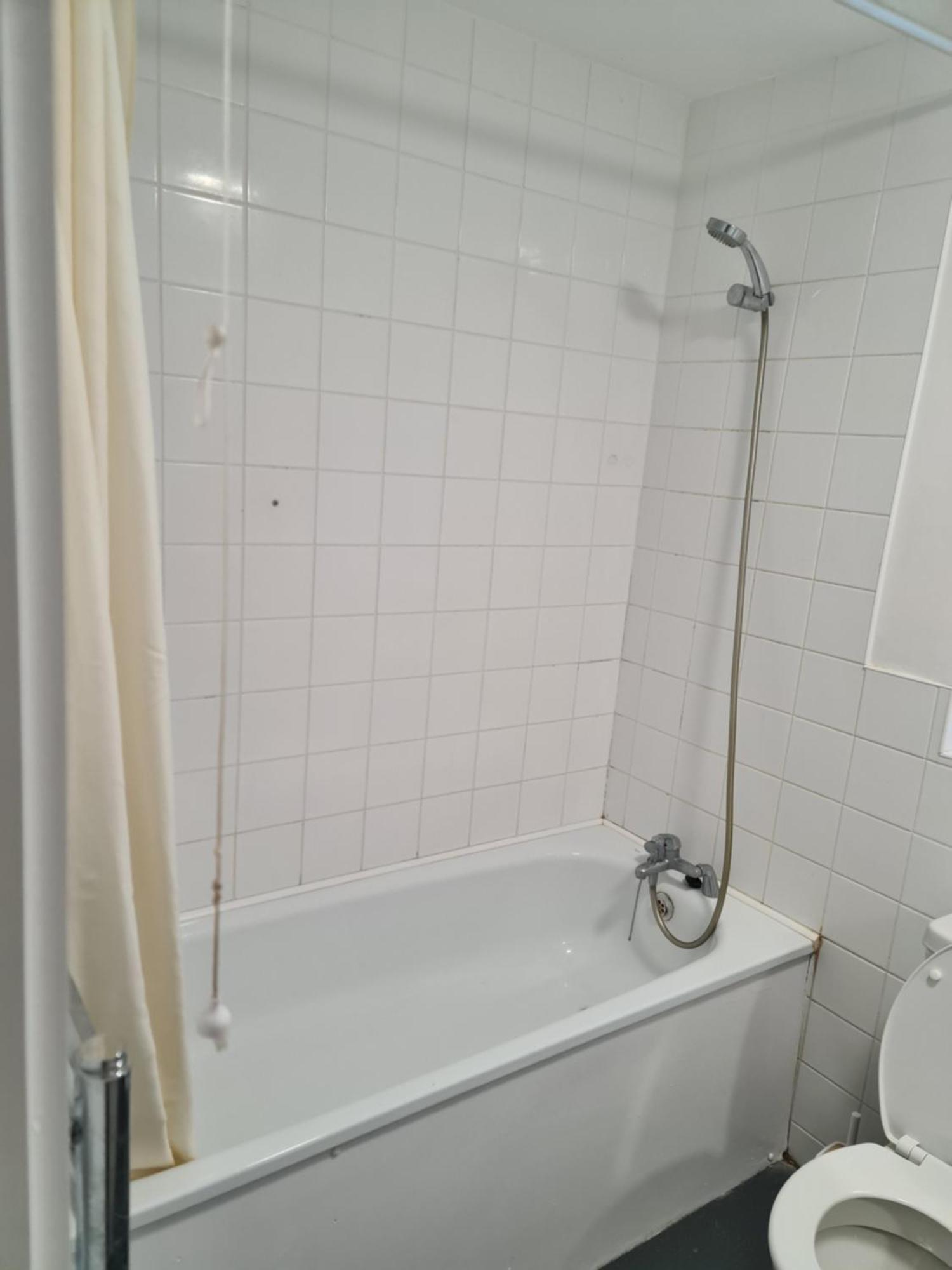 Séjour chez l'habitant Lascelles House - A Few Mins To Us Embassy, Battersea Power Station & *