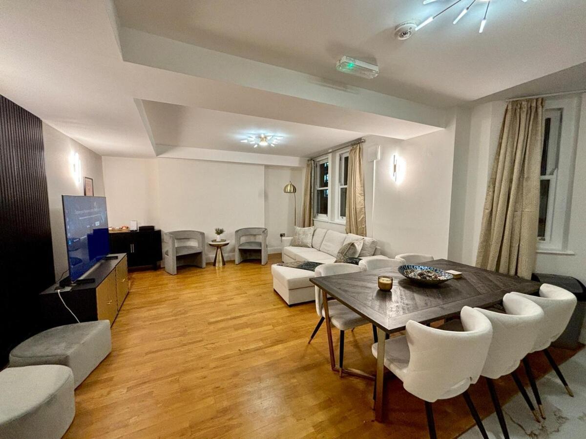 Holborn Convent Garden 2bed 2bath Near Station & Restaurants * London