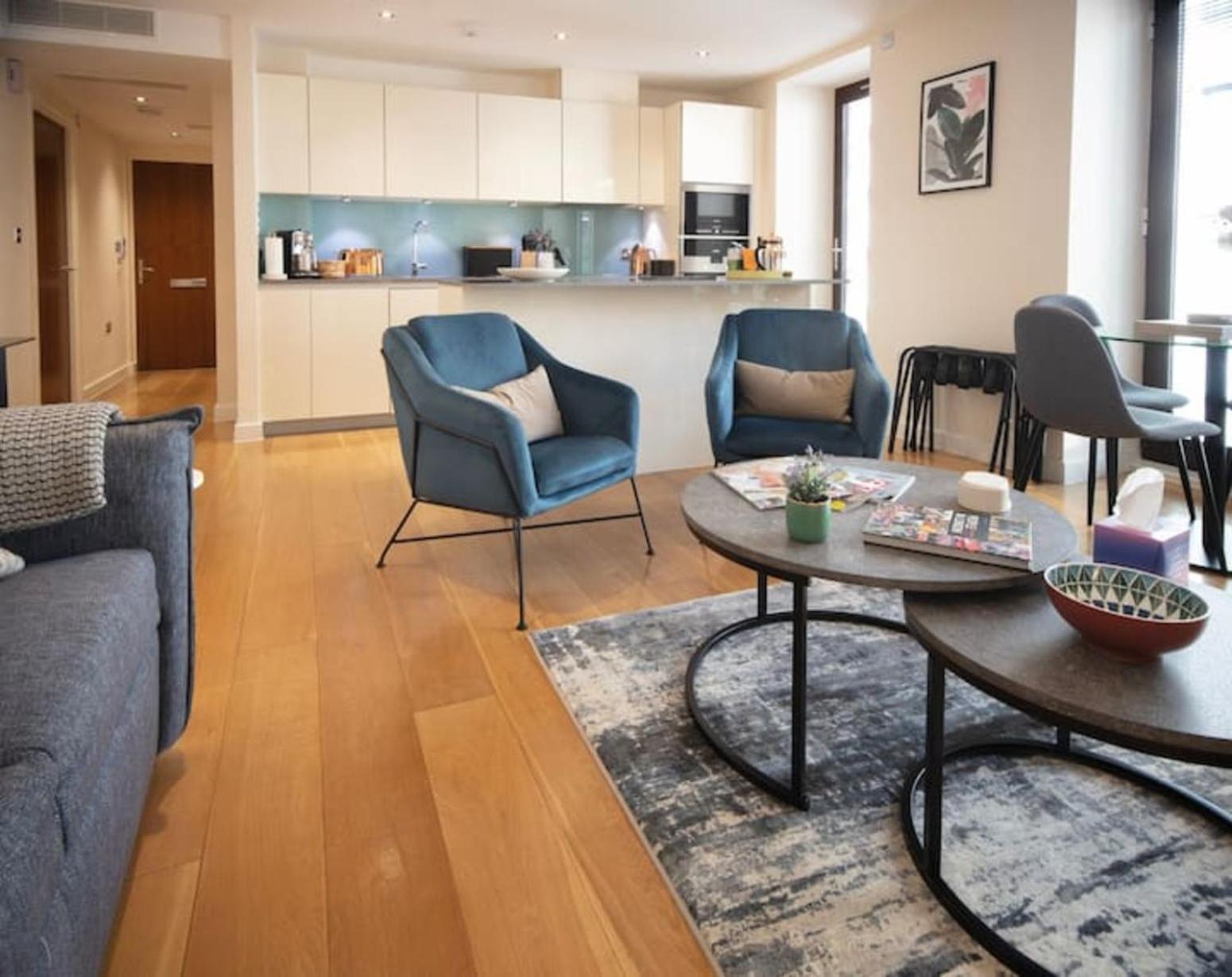 Westminster Two Bed One Bath Sleeps 5