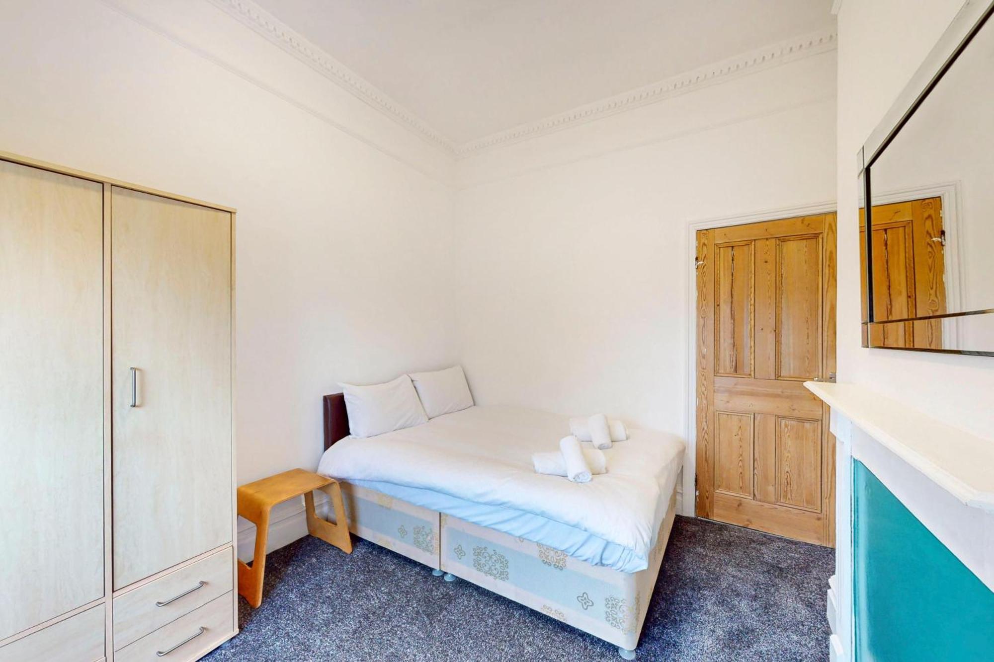 Modern 2 Bed Apt-7 Minutes From The Thames River Apartamento Londres