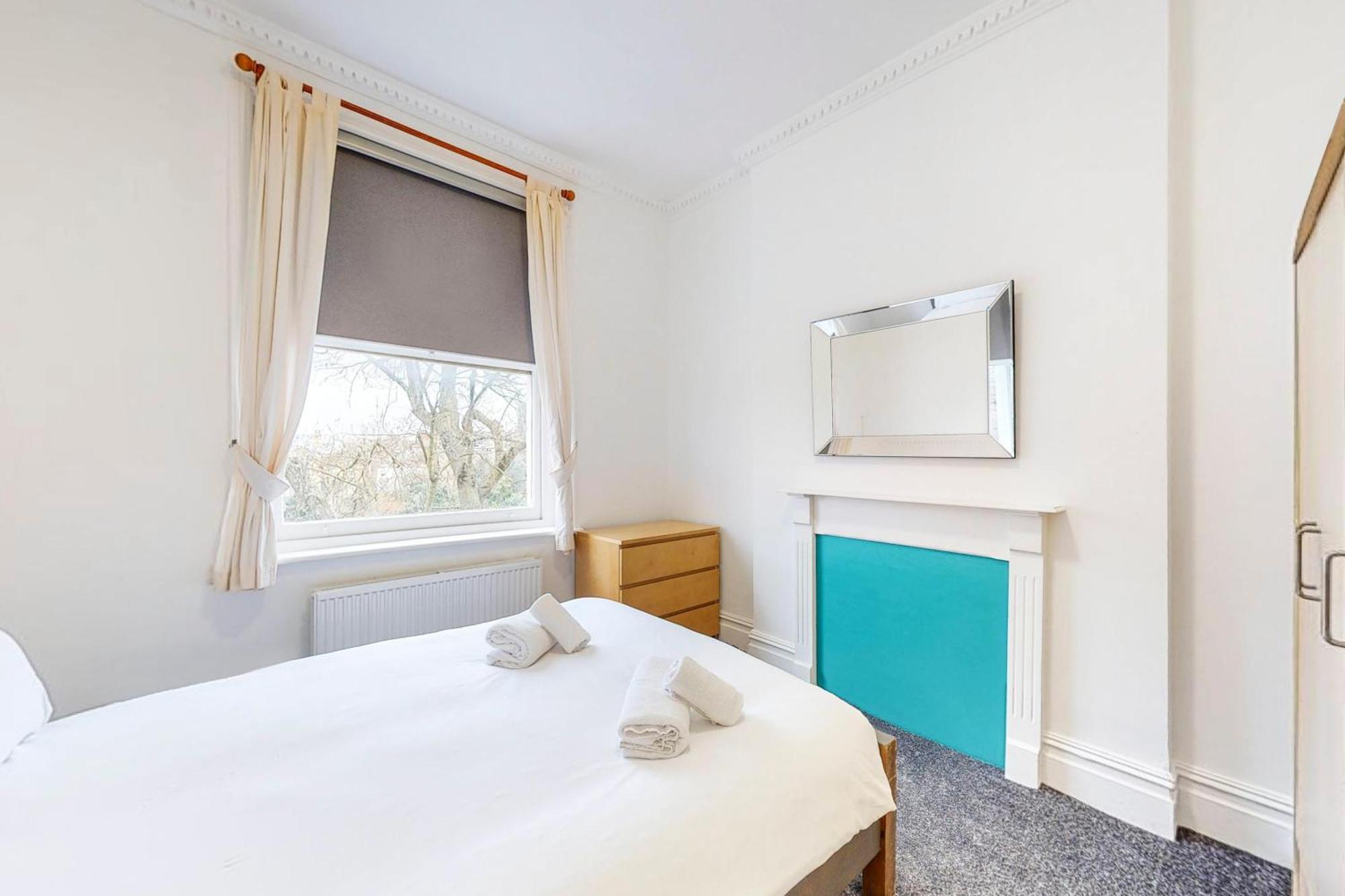 Modern 2 Bed Apt-7 Minutes From The Thames River Appartement Londres