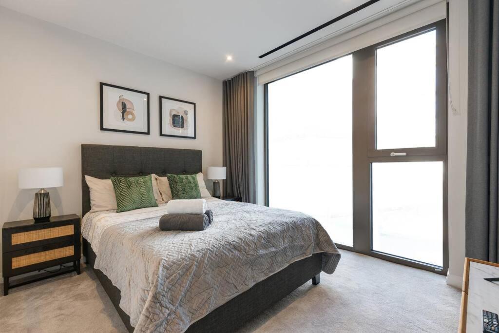Appartement Luxury 2 Bed And 2 Bath Flat With Air Condition *