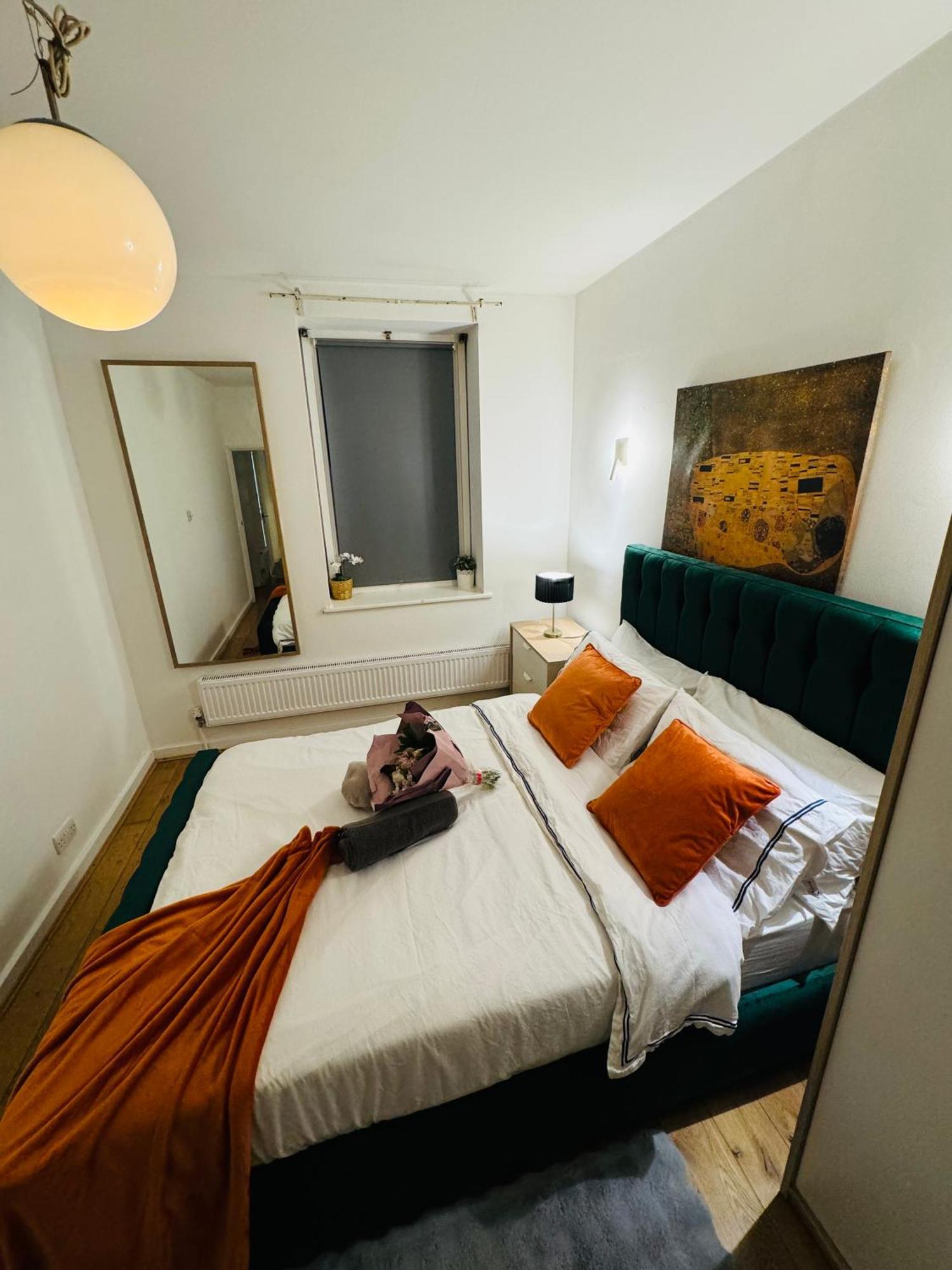 Cozy Family-friendly 2 Bedroom Flat In Kingscross, St Pancras! Apartamento Londres