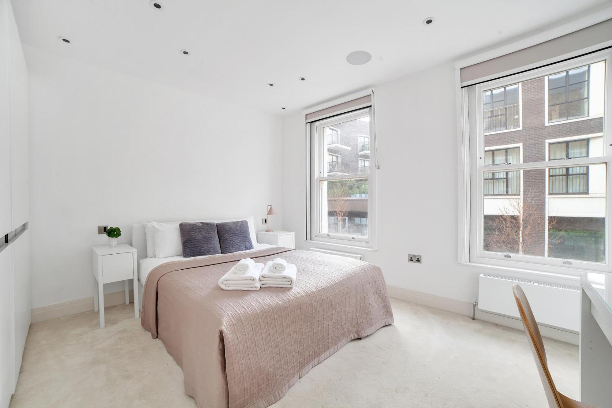 Cleveland Street 2 Bedrooms *